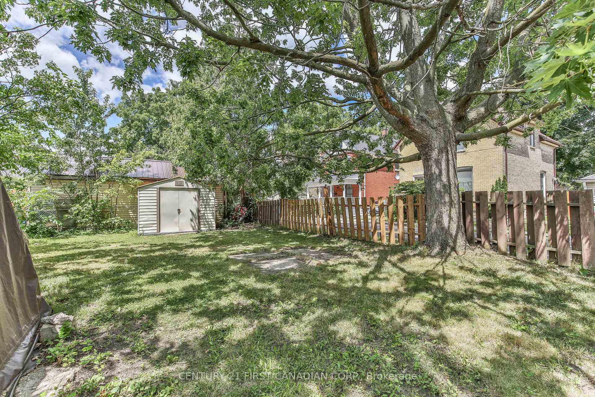 Photo 22 of 66 St Catharine Street, St. Thomas — HOMEH