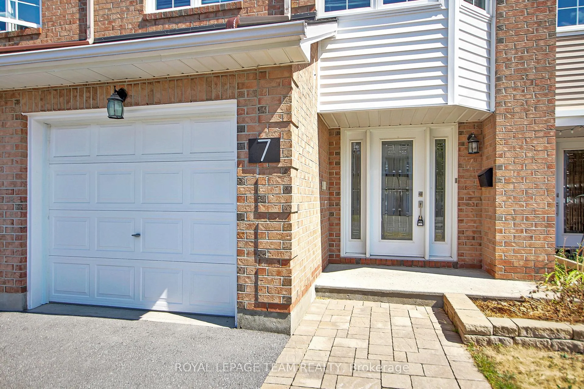 Photo 4 of Unit 4, 7 Wrenwood Crescent, Ottawa, Centrepointe — HOMEH
