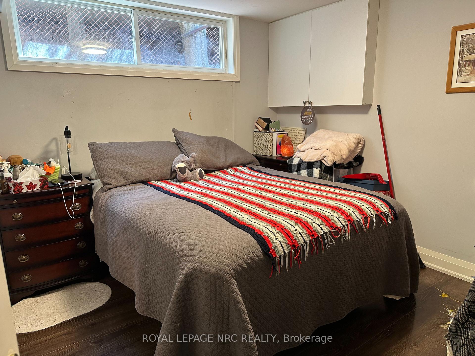 Photo 4 of 56 Mountain Street, St. Catharines, Burleigh Hill — HOMEH