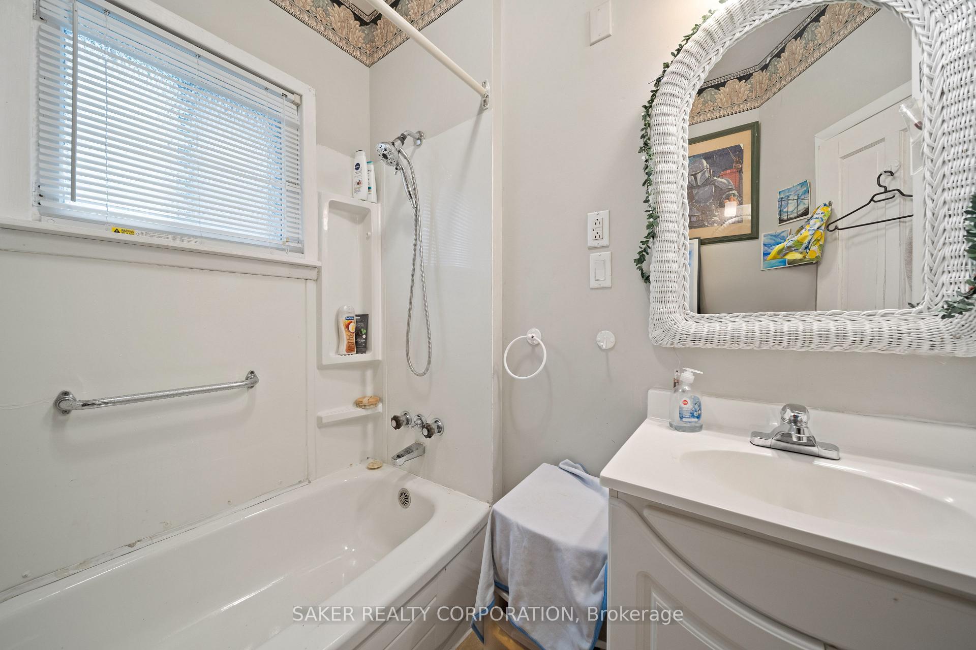 Photo 28 of 79 St Catharine Street, St. Thomas — HOMEH