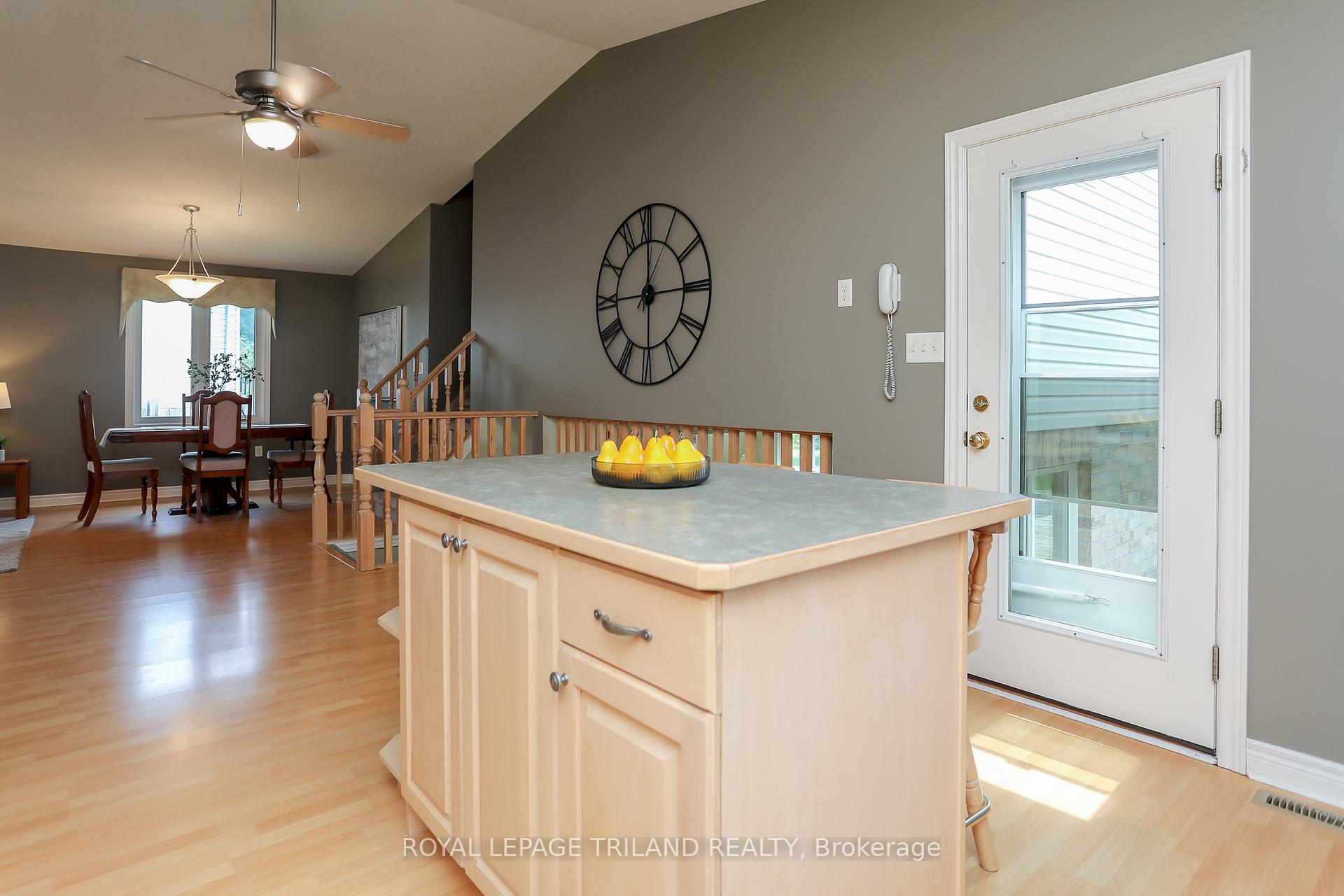 Photo 11 of 20 Linden Lane, St. Thomas — HOMEH