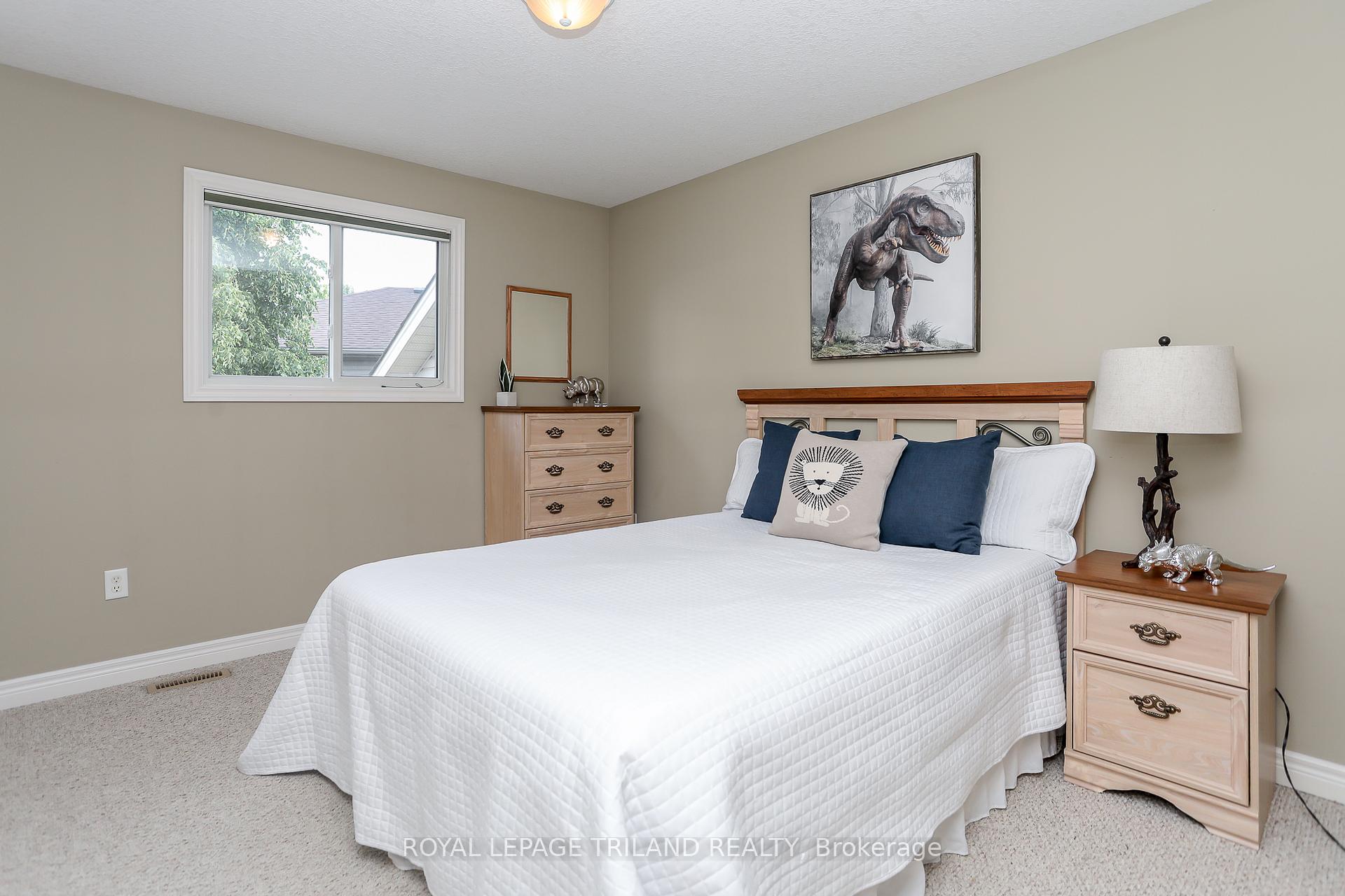 Photo 14 of 20 Linden Lane, St. Thomas — HOMEH