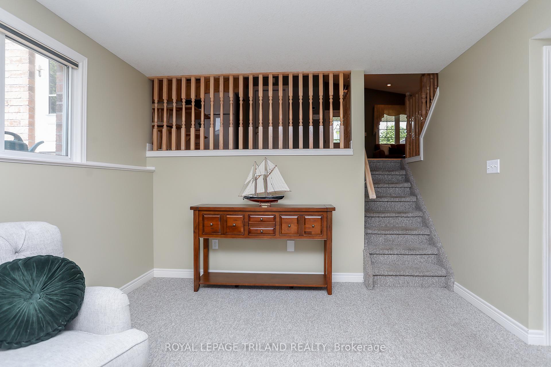 Photo 23 of 20 Linden Lane, St. Thomas — HOMEH