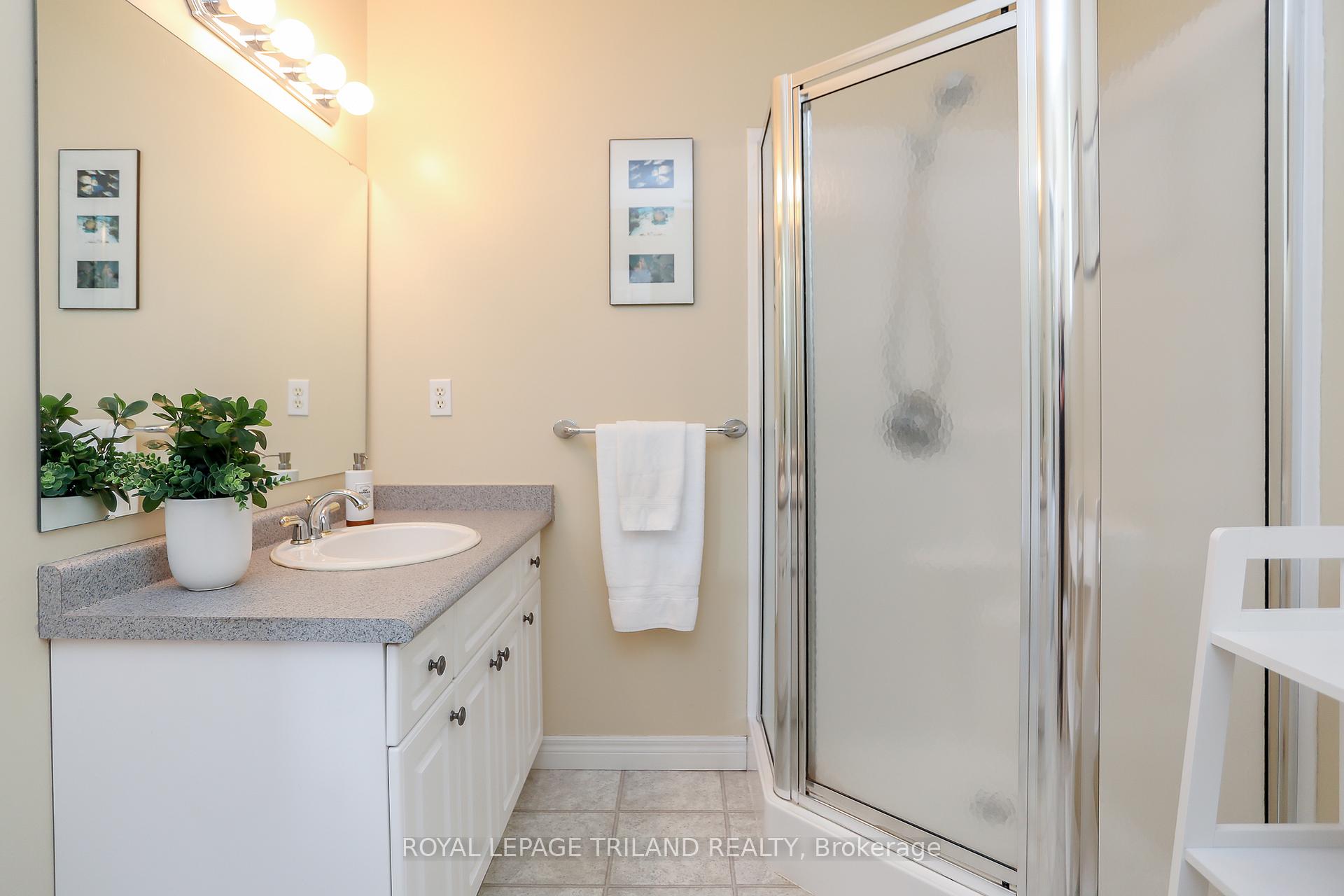 Photo 30 of 20 Linden Lane, St. Thomas — HOMEH