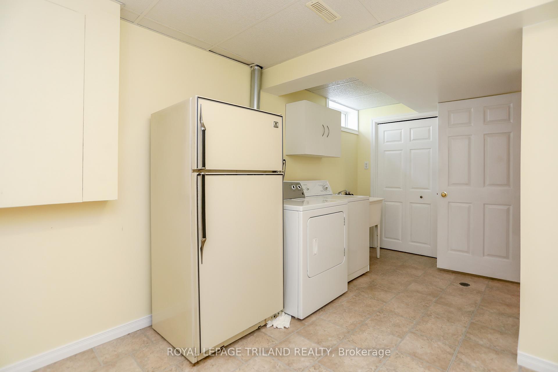 Photo 36 of 20 Linden Lane, St. Thomas — HOMEH