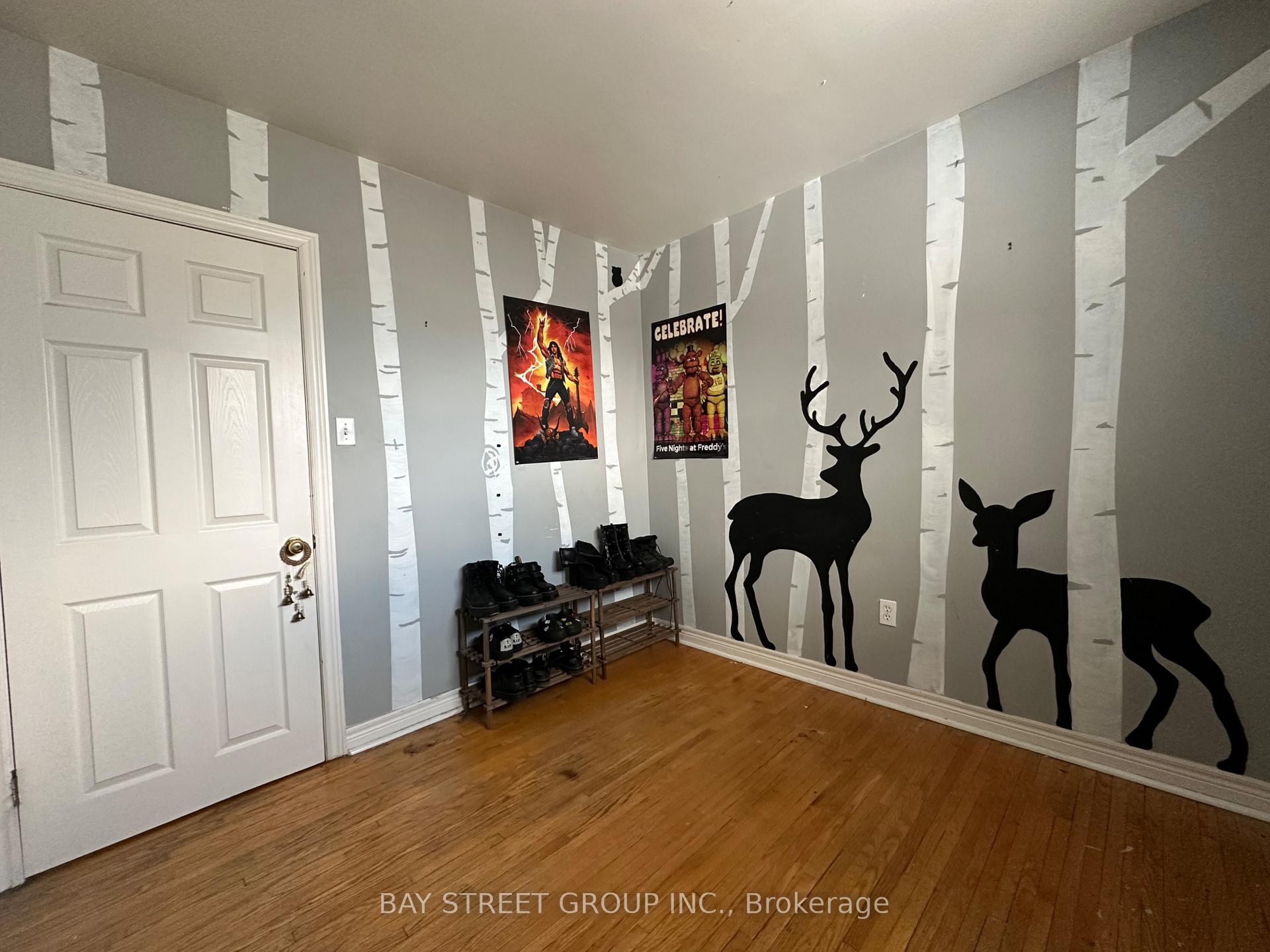 Photo 4 of 8 Balmoral Place E, St. Catharines, Oakdale — HOMEH