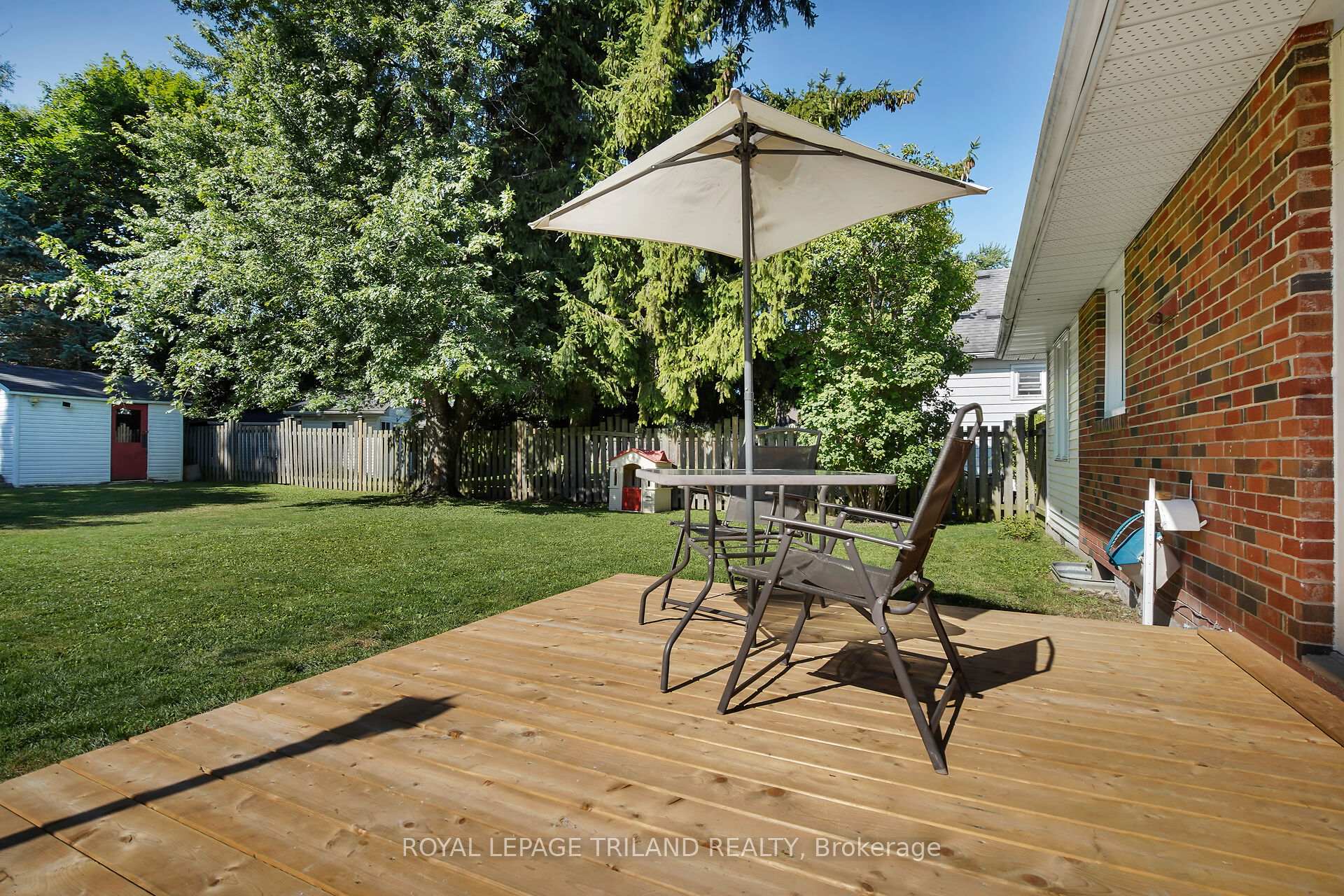 Photo 30 of 61 Churchill Crescent, St. Thomas — HOMEH