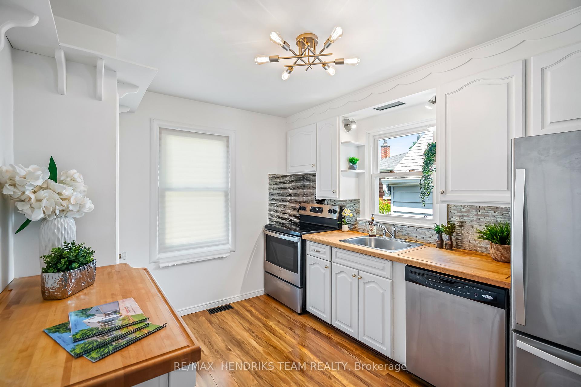 Photo 18 of 311 Linwell Road, St. Catharines, Vine/Linwell — HOMEH