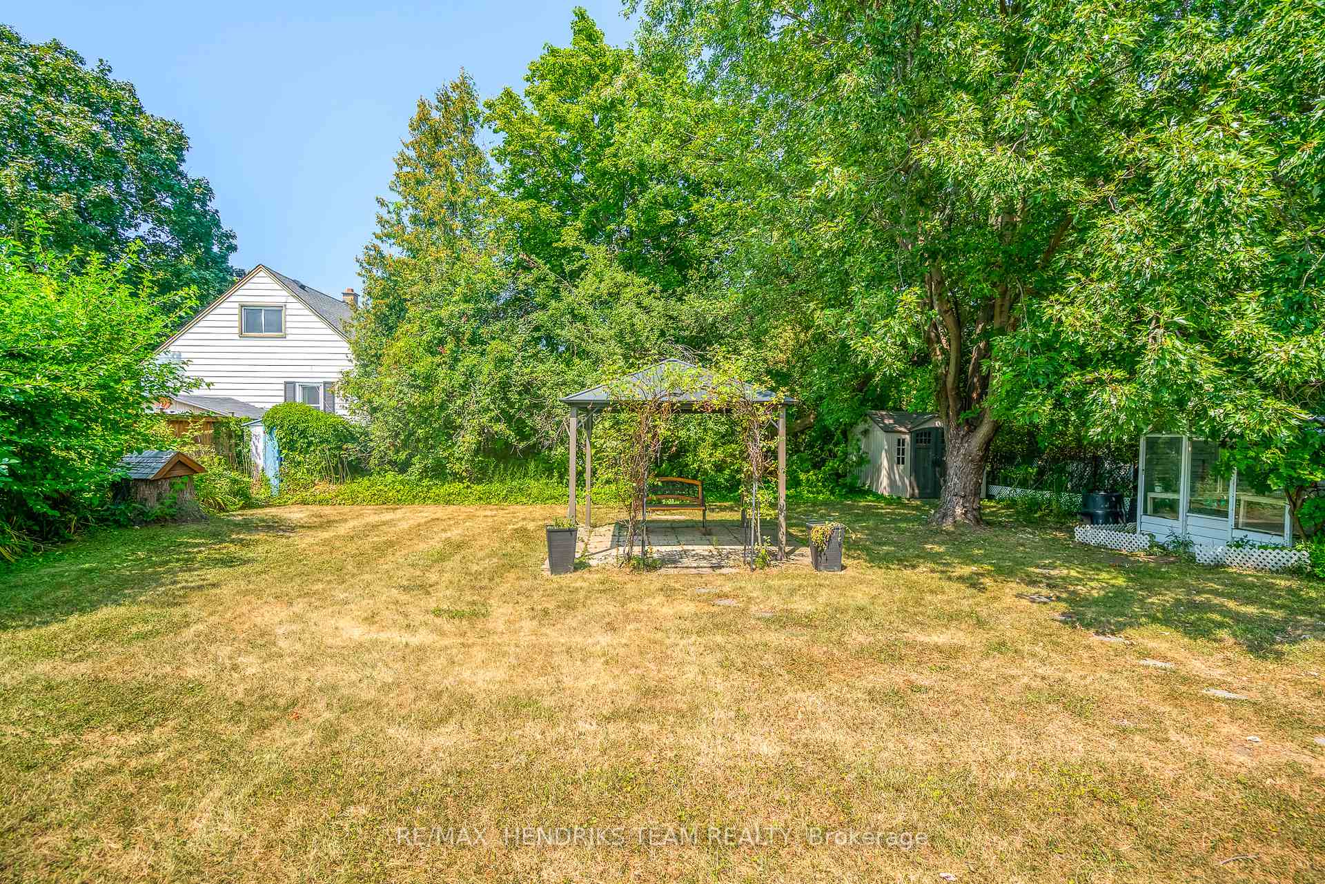 Photo 35 of 311 Linwell Road, St. Catharines, Vine/Linwell — HOMEH
