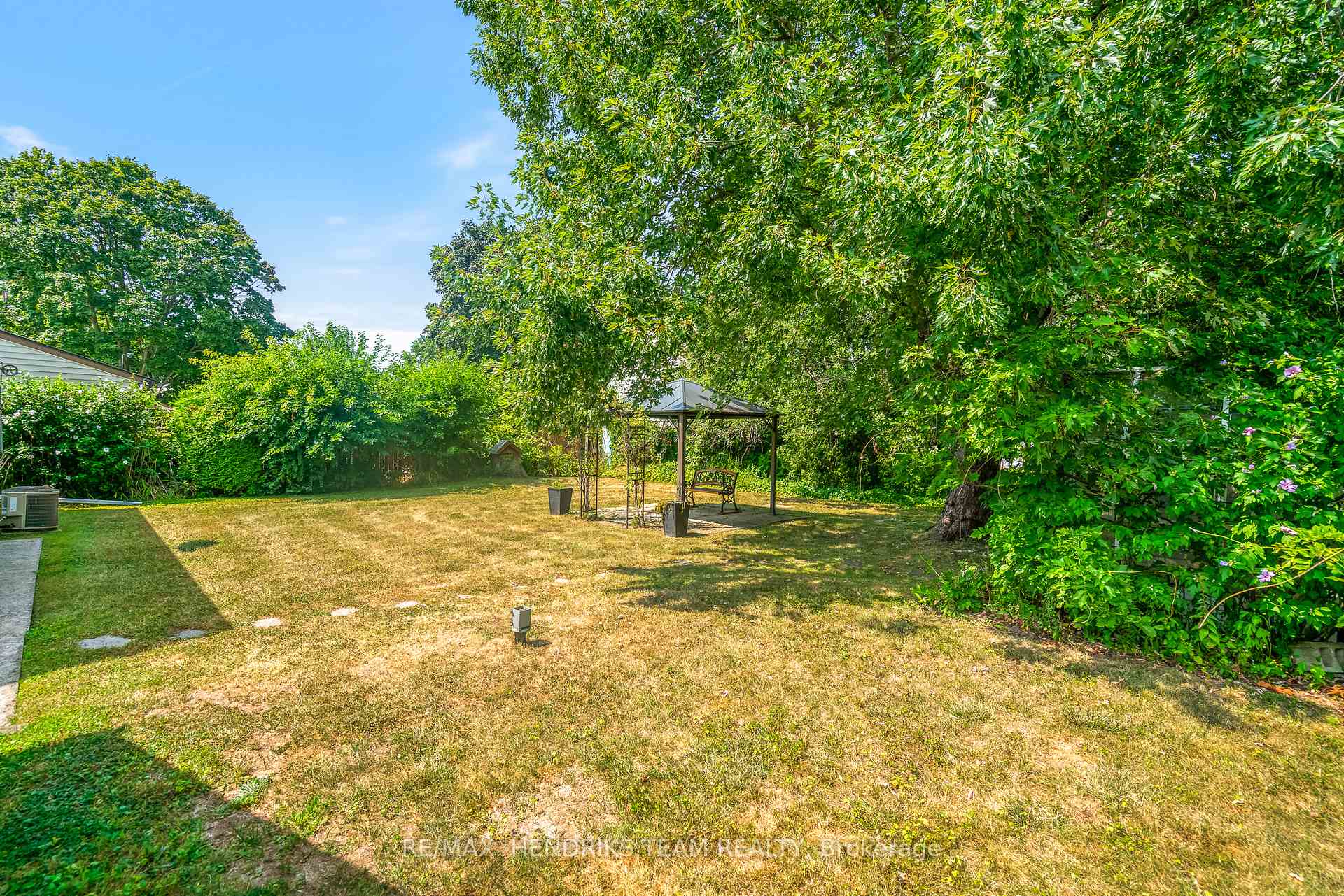 Photo 37 of 311 Linwell Road, St. Catharines, Vine/Linwell — HOMEH