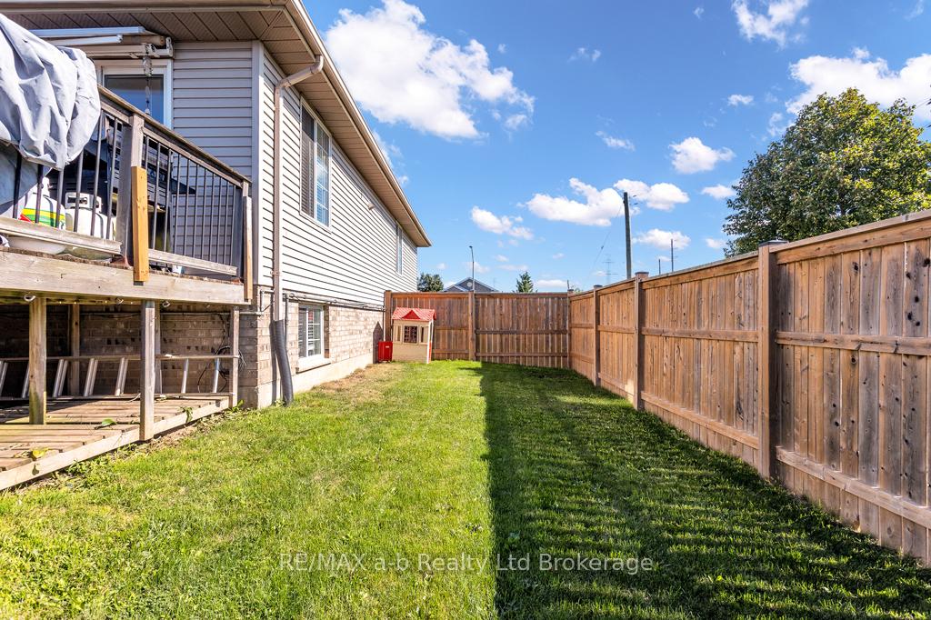 Photo 24 of 72 Ponsford Place, St. Thomas — HOMEH