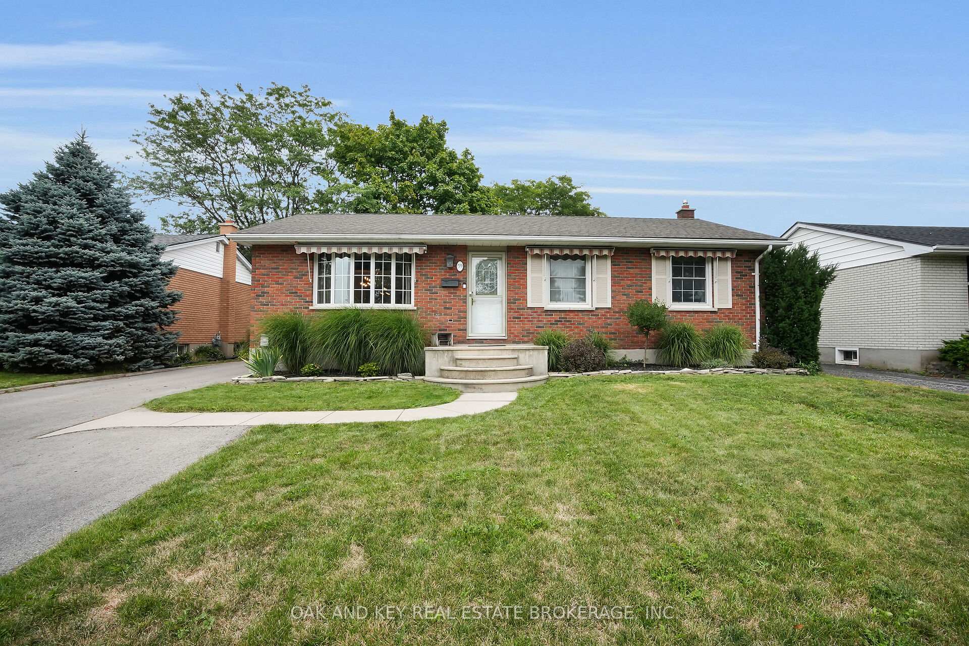 Photo 1 of 59 Dunwich Drive, St. Thomas — HOMEH