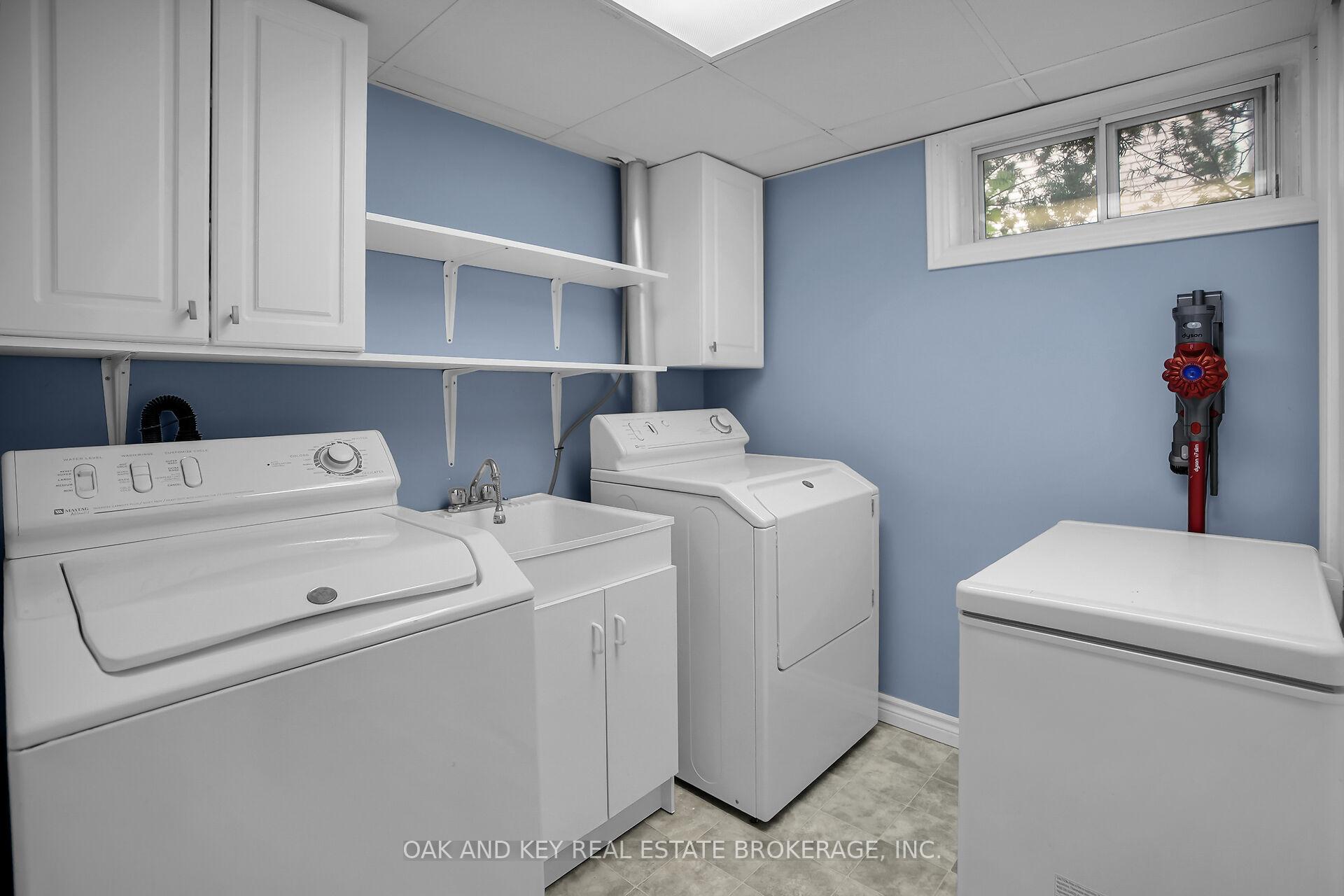 Photo 21 of 59 Dunwich Drive, St. Thomas — HOMEH