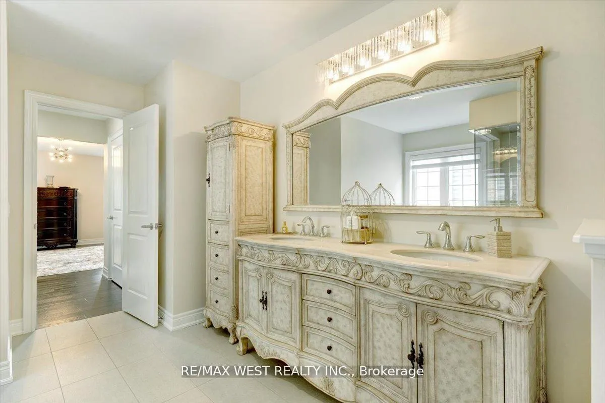 Photo 144 of 39 Condor Way, Vaughan, Kleinburg — HOMEH