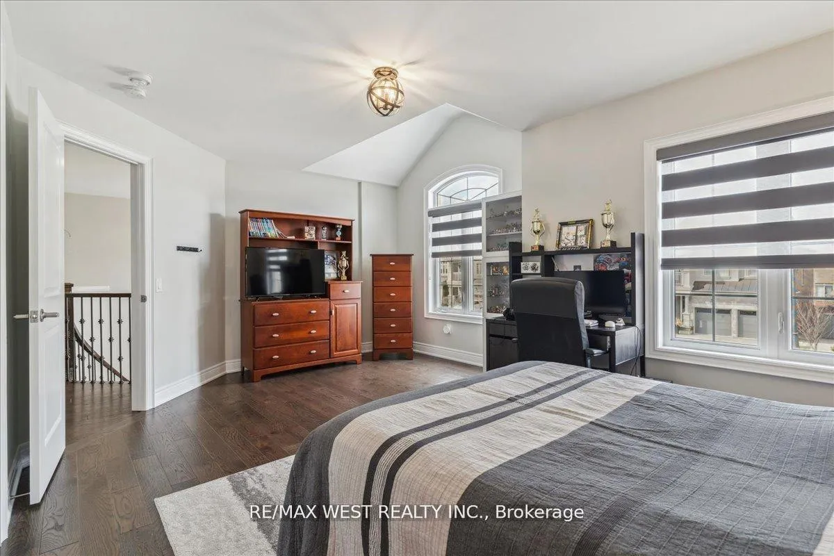 Photo 200 of 39 Condor Way, Vaughan, Kleinburg — HOMEH