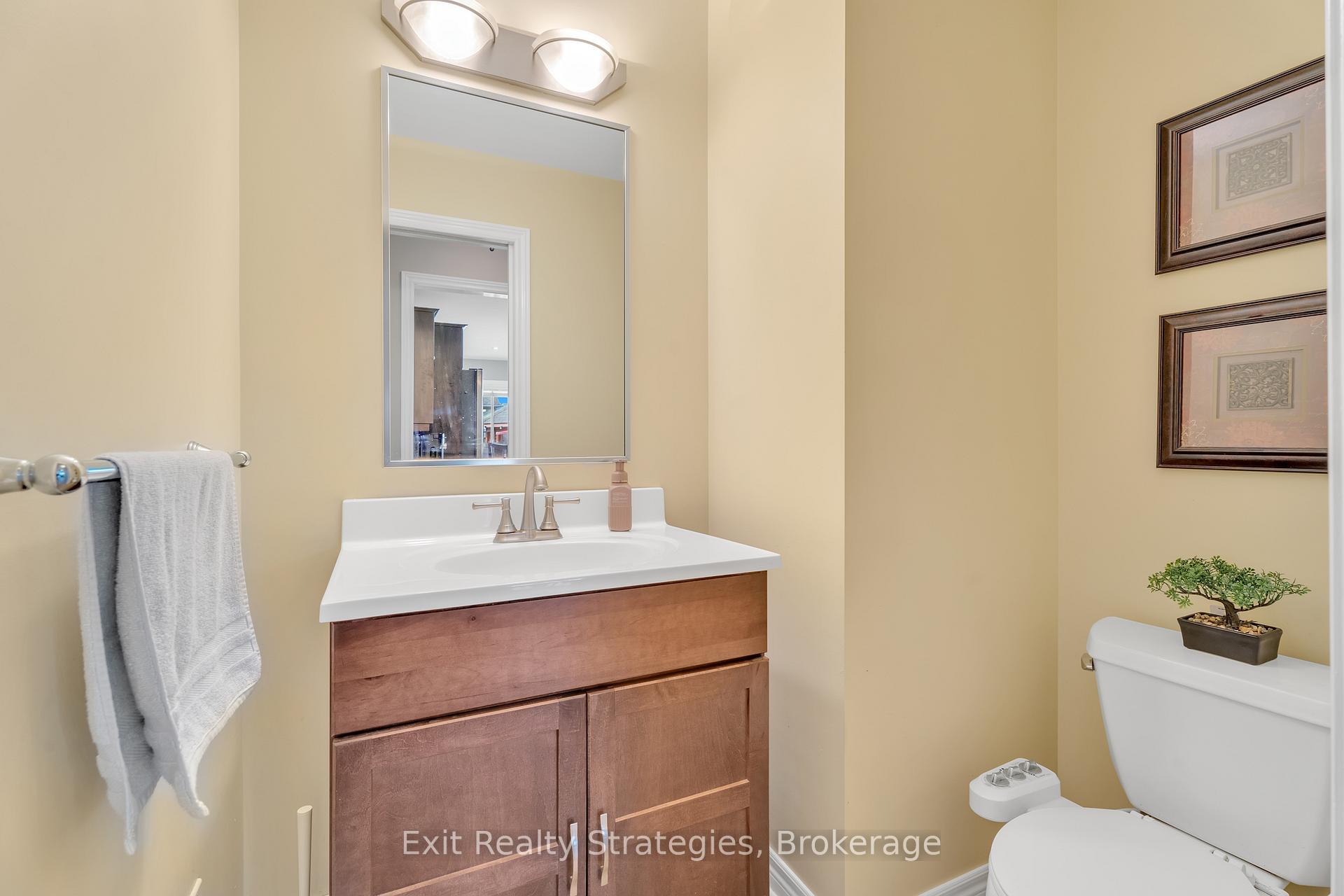 Photo 16 of 18 Briarwood Drive, St. Catharines, Rykert/Vansickle — HOMEH