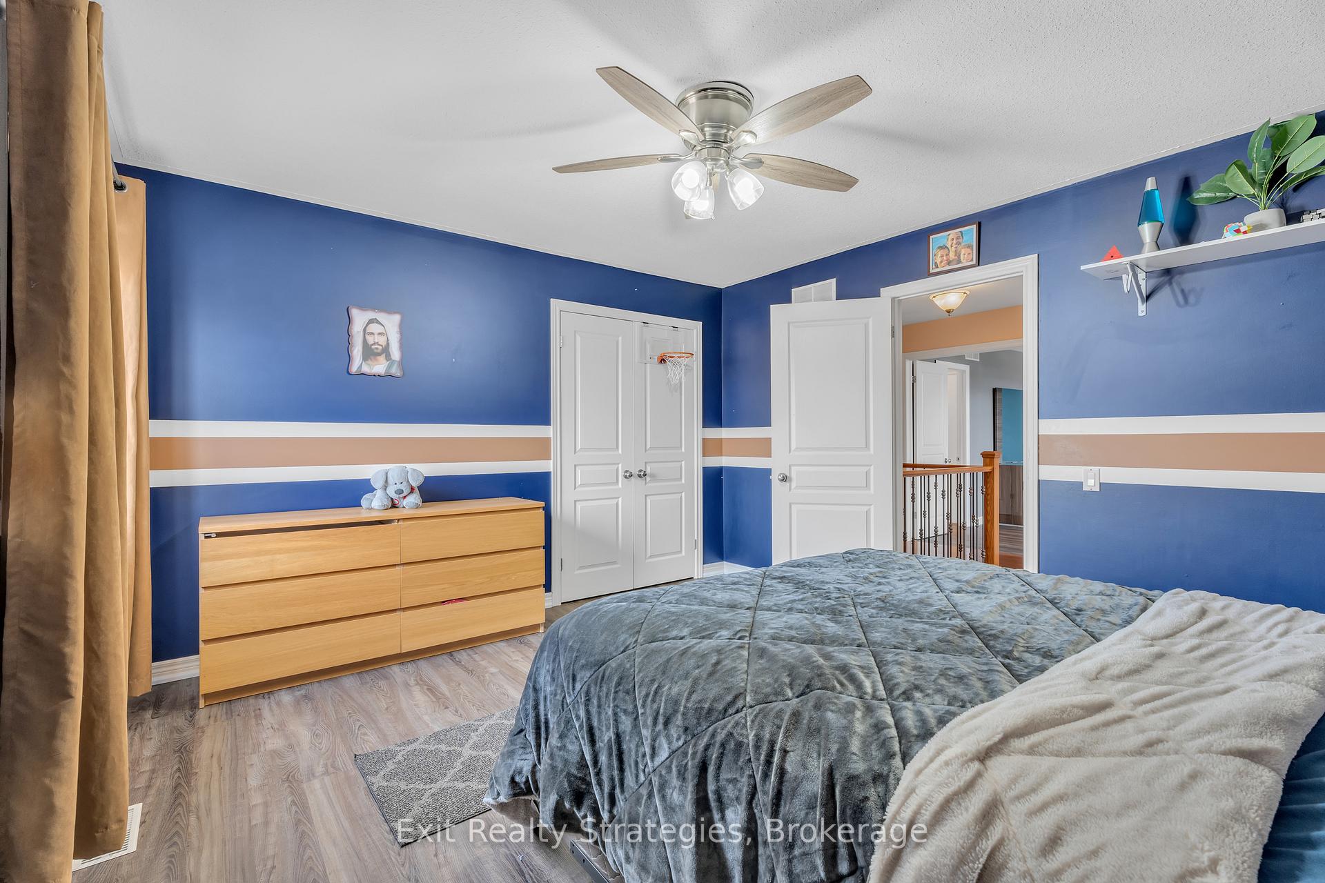 Photo 19 of 18 Briarwood Drive, St. Catharines, Rykert/Vansickle — HOMEH
