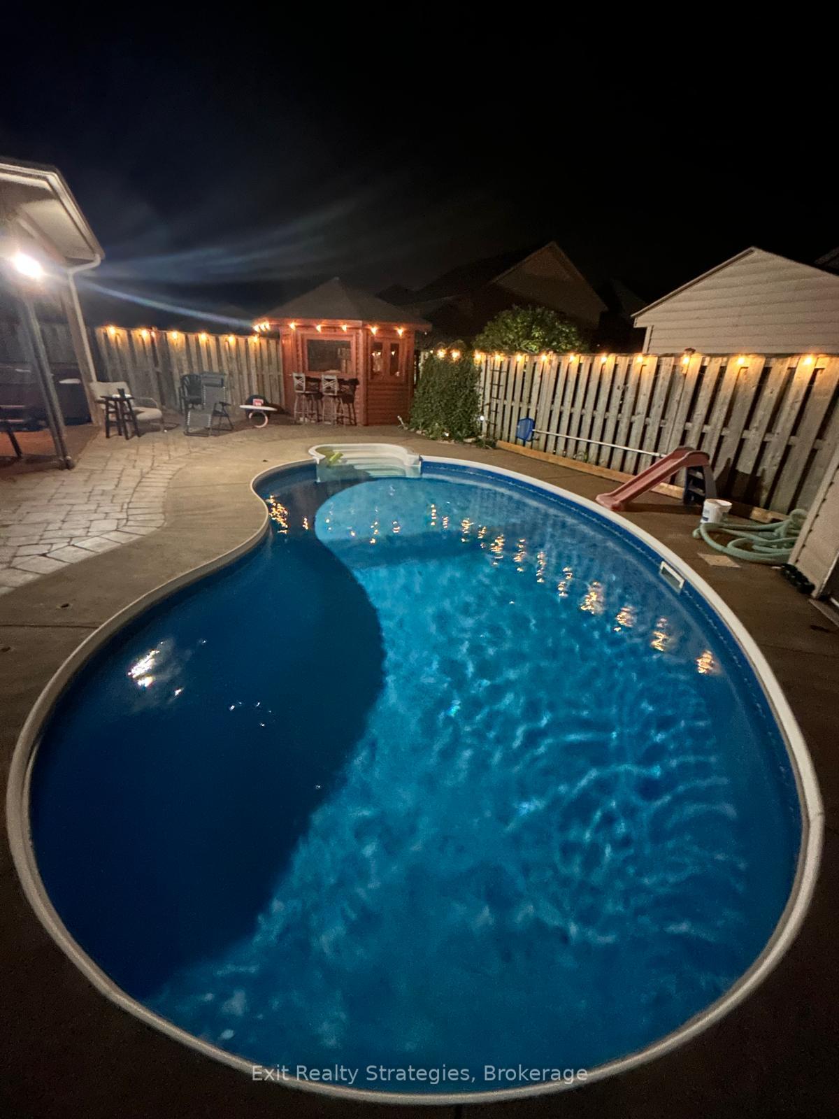 Photo 44 of 18 Briarwood Drive, St. Catharines, Rykert/Vansickle — HOMEH
