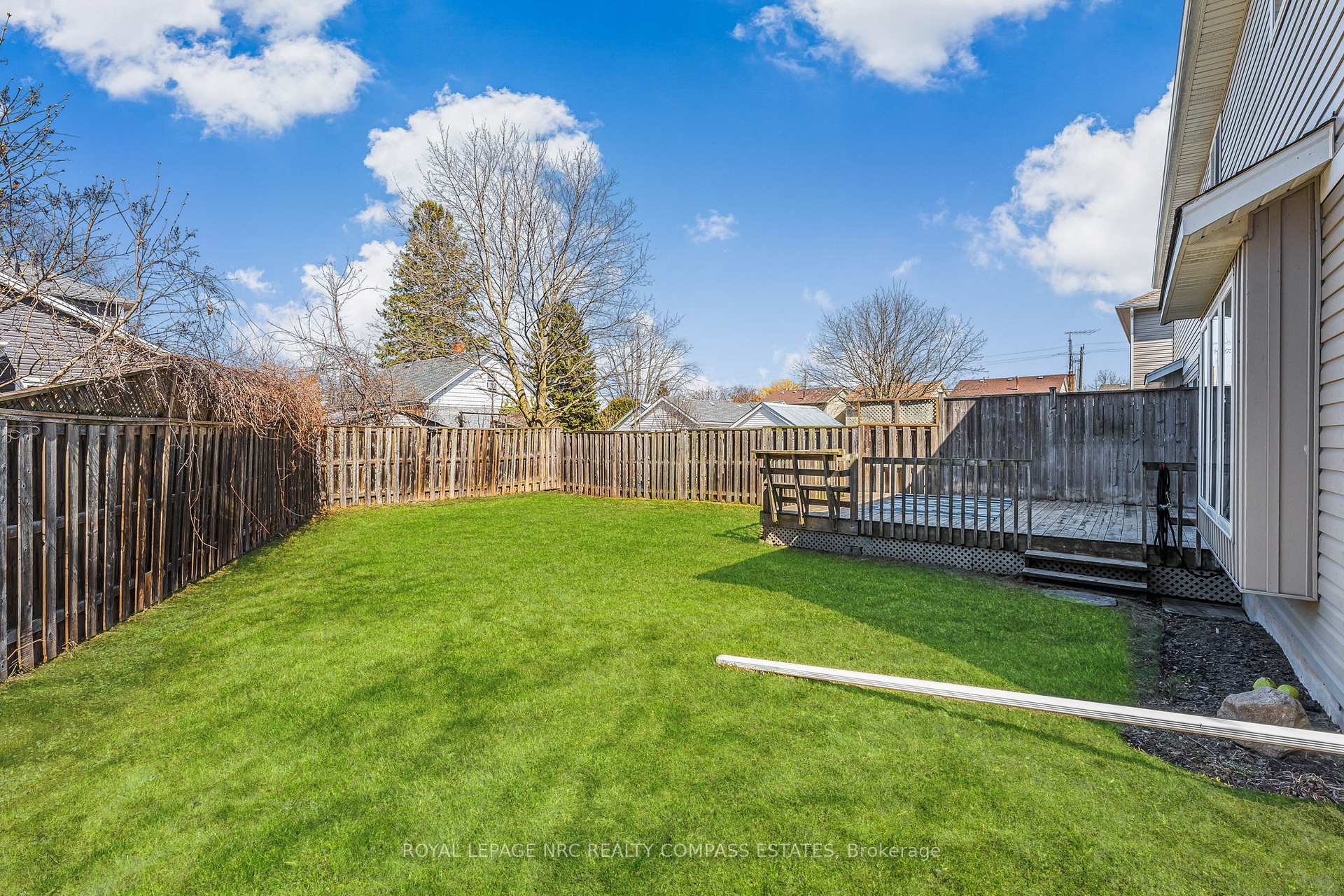 Photo 42 of Unit 4, 41 Broadway Avenue, St. Catharines, Port Weller — HOMEH