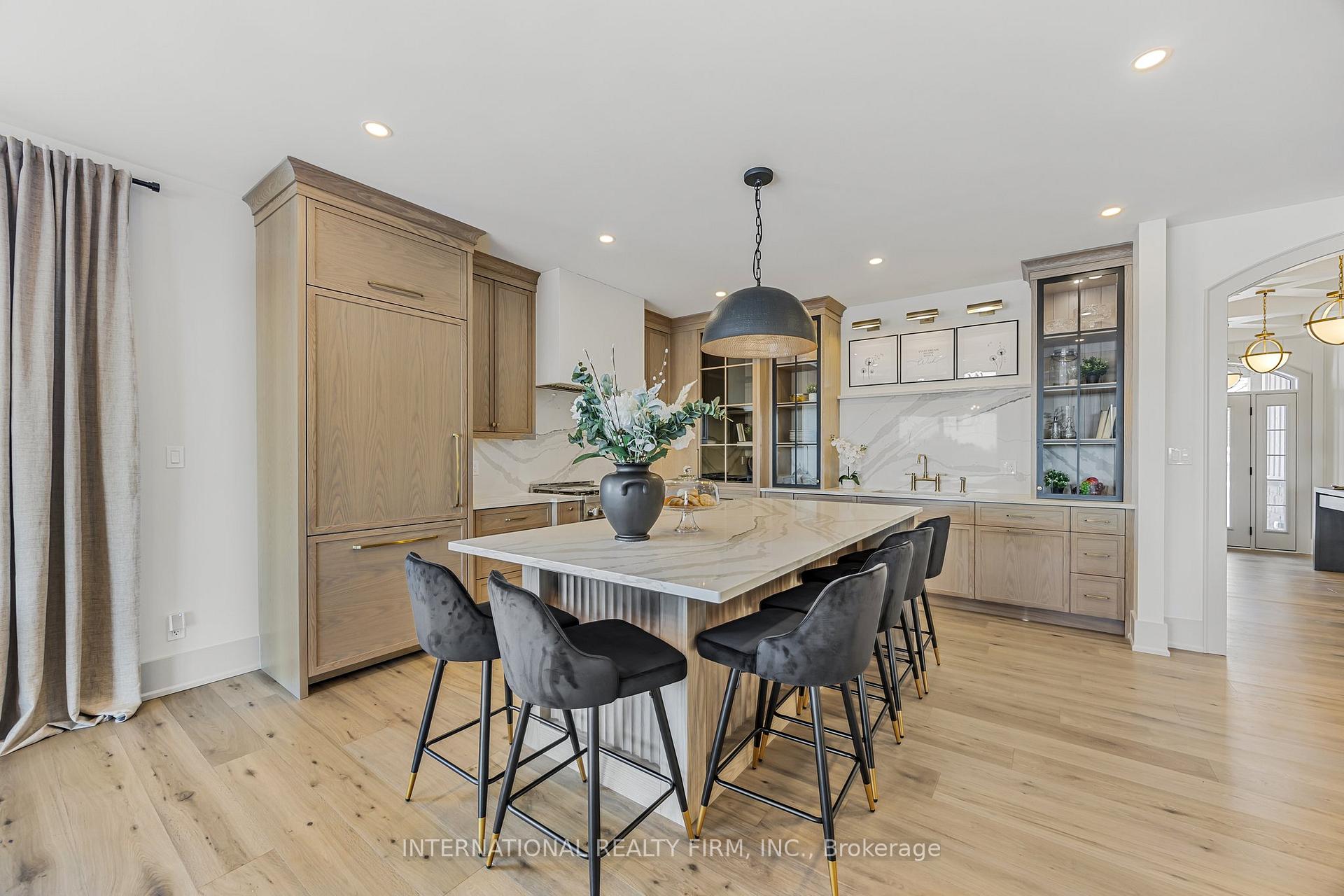 Photo 6 of 2872 Old Second Road S, Springwater, Midhurst — HOMEH