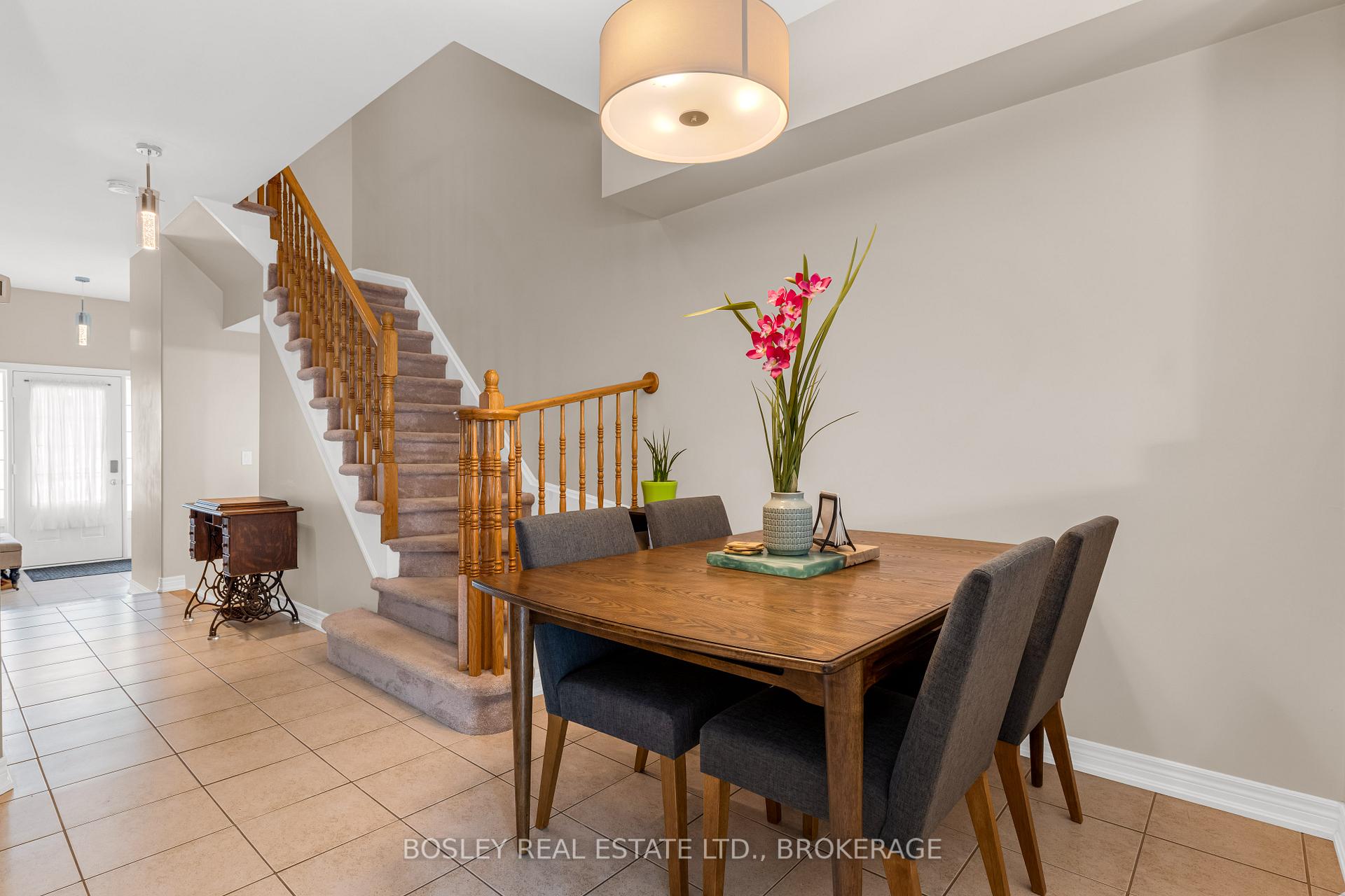 Photo 9 of 5 Chloe Street, St. Catharines, E. Chester — HOMEH