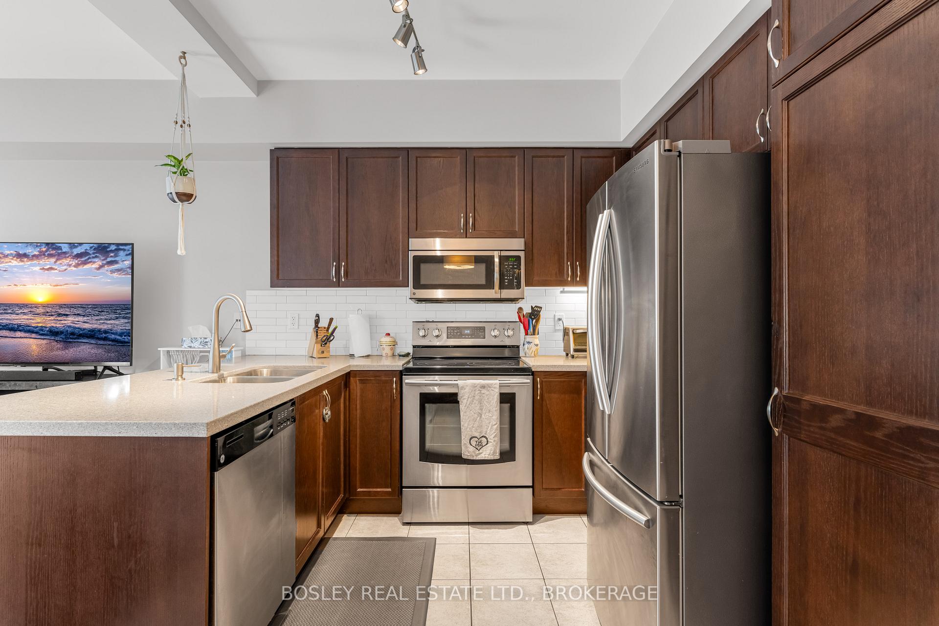 Photo 11 of 5 Chloe Street, St. Catharines, E. Chester — HOMEH
