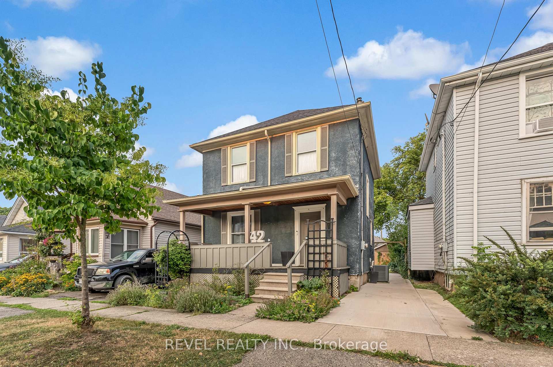 Photo 1 of 42 Berryman Avenue, St. Catharines, E. Chester — HOMEH