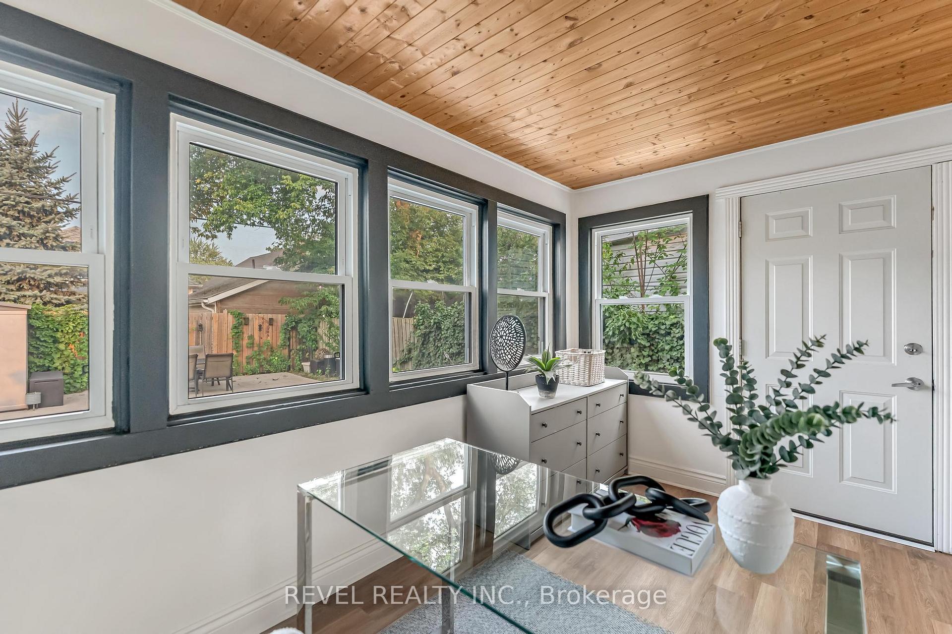 Photo 15 of 42 Berryman Avenue, St. Catharines, E. Chester — HOMEH