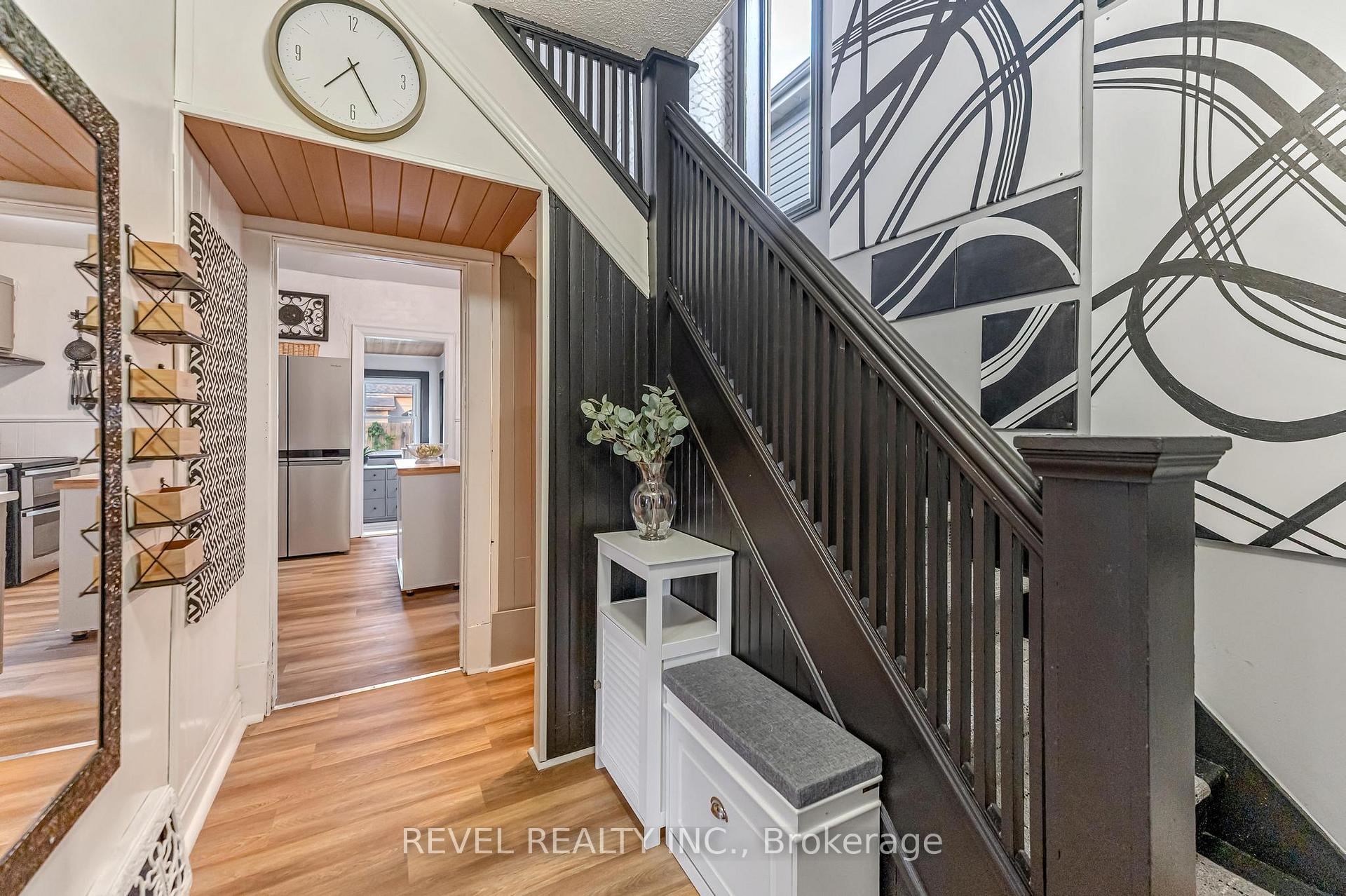 Photo 19 of 42 Berryman Avenue, St. Catharines, E. Chester — HOMEH