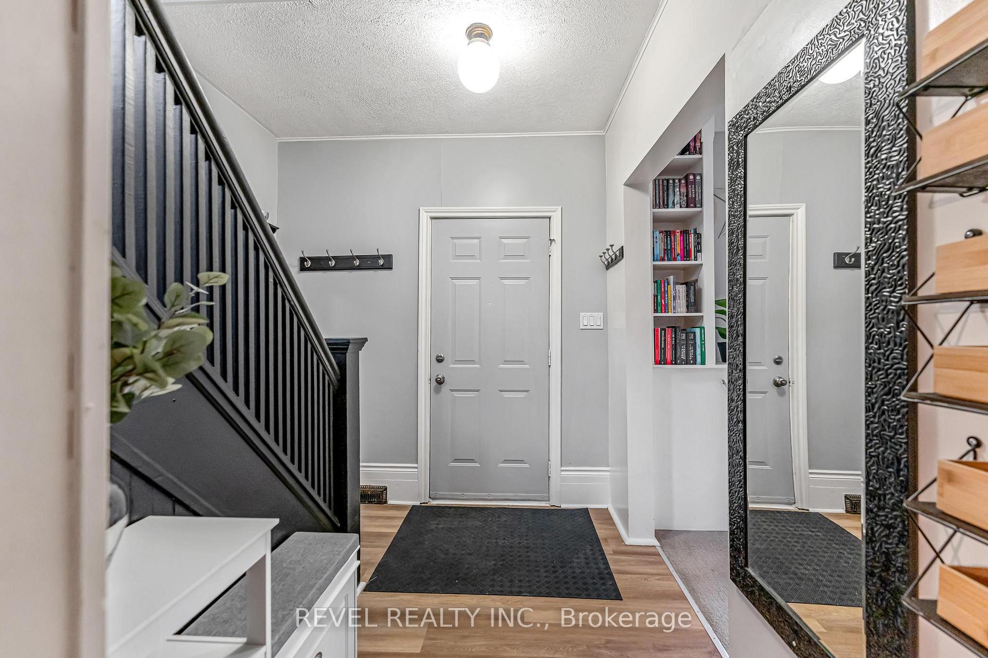 Photo 21 of 42 Berryman Avenue, St. Catharines, E. Chester — HOMEH