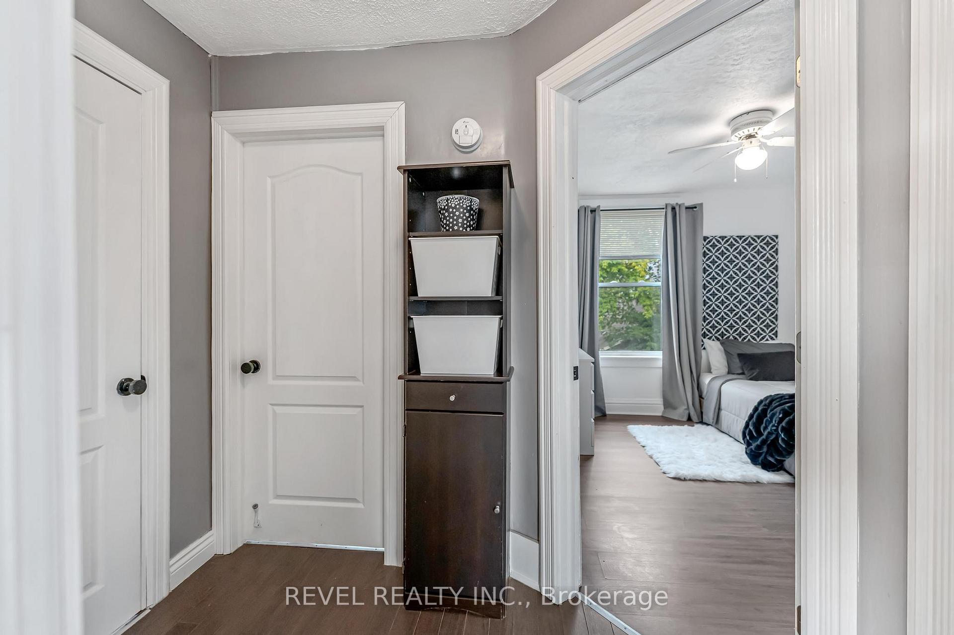 Photo 32 of 42 Berryman Avenue, St. Catharines, E. Chester — HOMEH