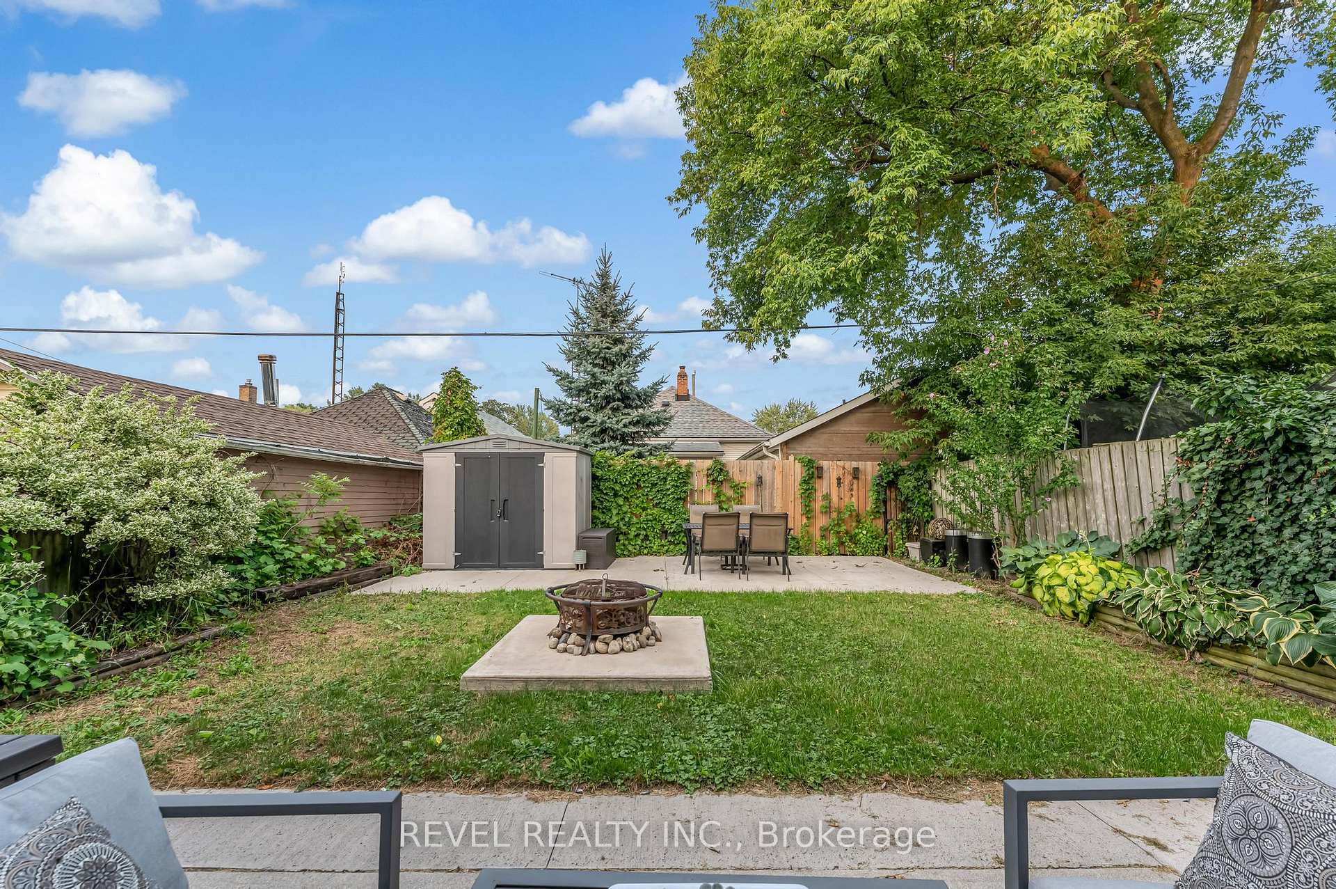 Photo 36 of 42 Berryman Avenue, St. Catharines, E. Chester — HOMEH