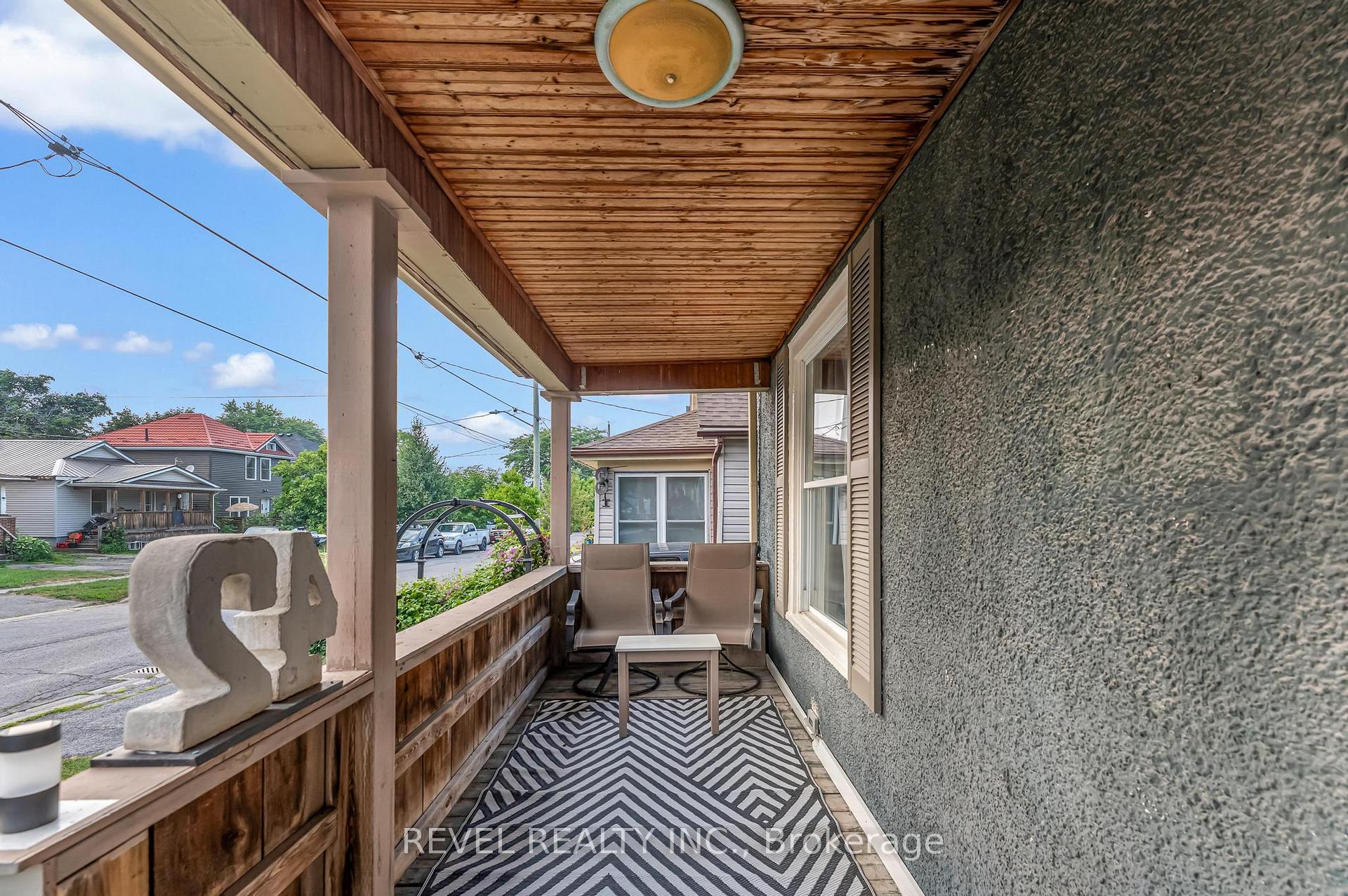 Photo 40 of 42 Berryman Avenue, St. Catharines, E. Chester — HOMEH