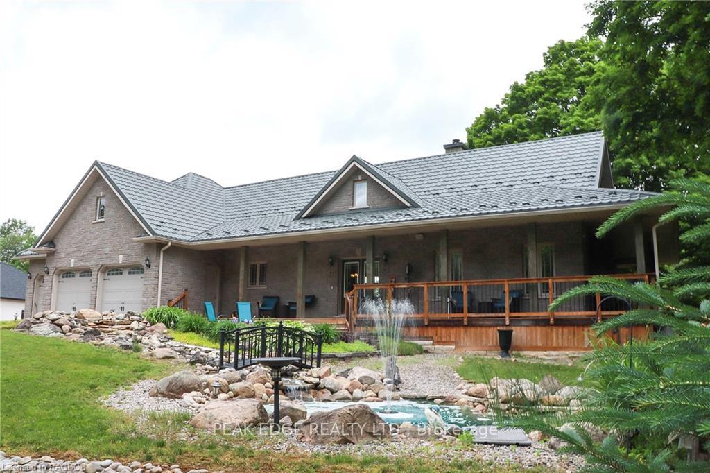Photo 2 of 2511 George Parkway, Springwater, Snow Valley — HOMEH