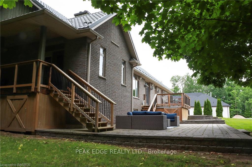 Photo 3 of 2511 George Parkway, Springwater, Snow Valley — HOMEH