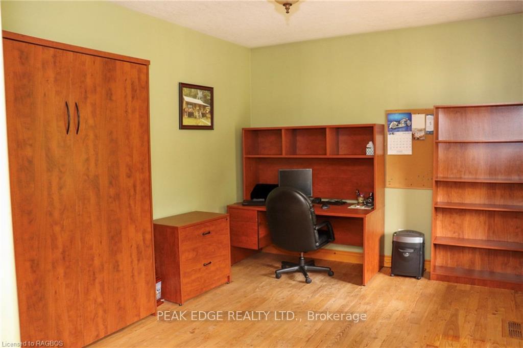Photo 24 of 2511 George Parkway, Springwater, Snow Valley — HOMEH