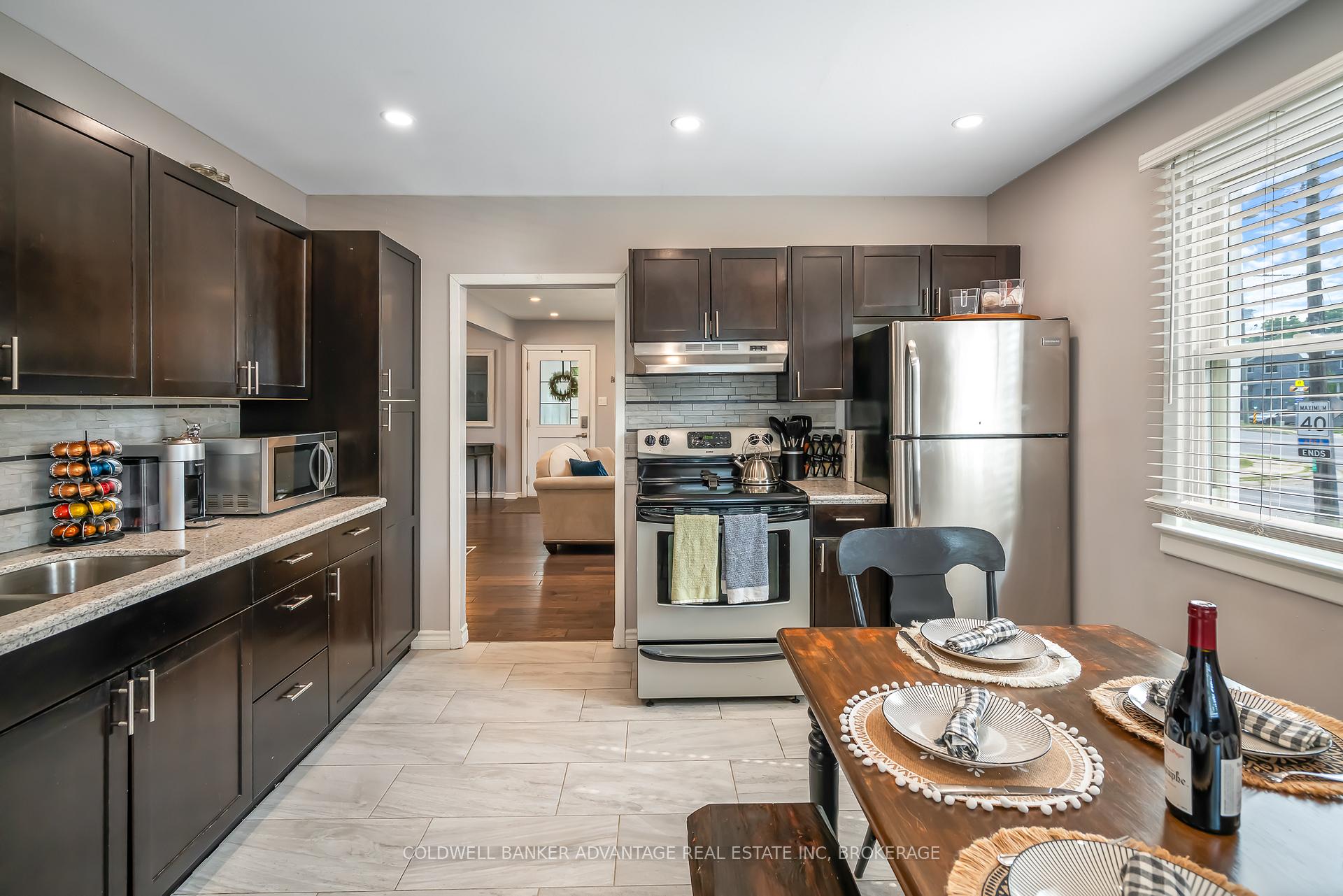 Photo 15 of 38 Hamilton Street, St. Catharines, Western Hill — HOMEH