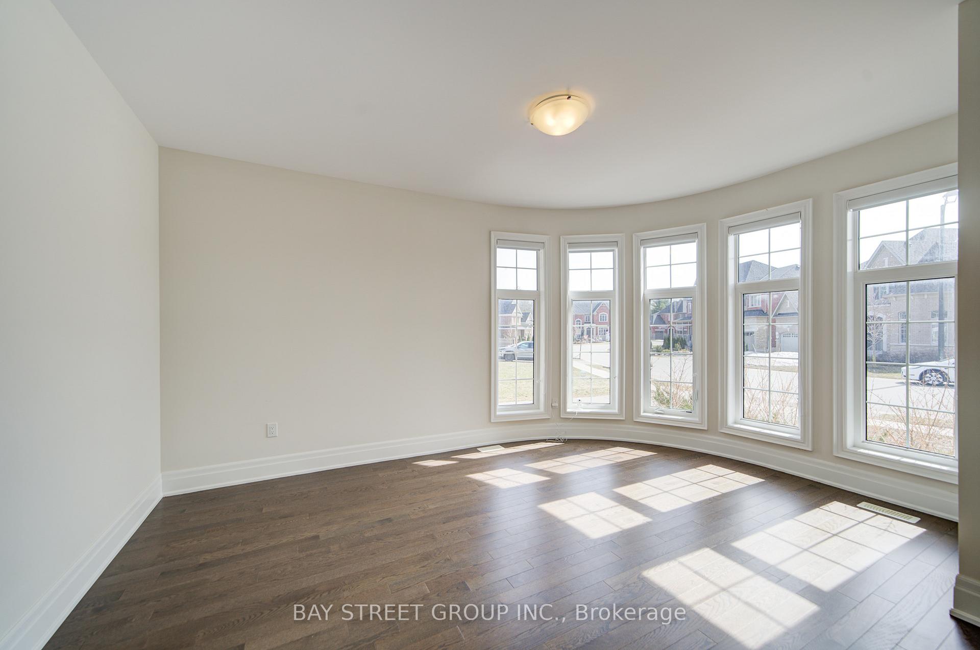 Photo 4 of 15 Redmond Crescent, Springwater, Centre Vespra — HOMEH