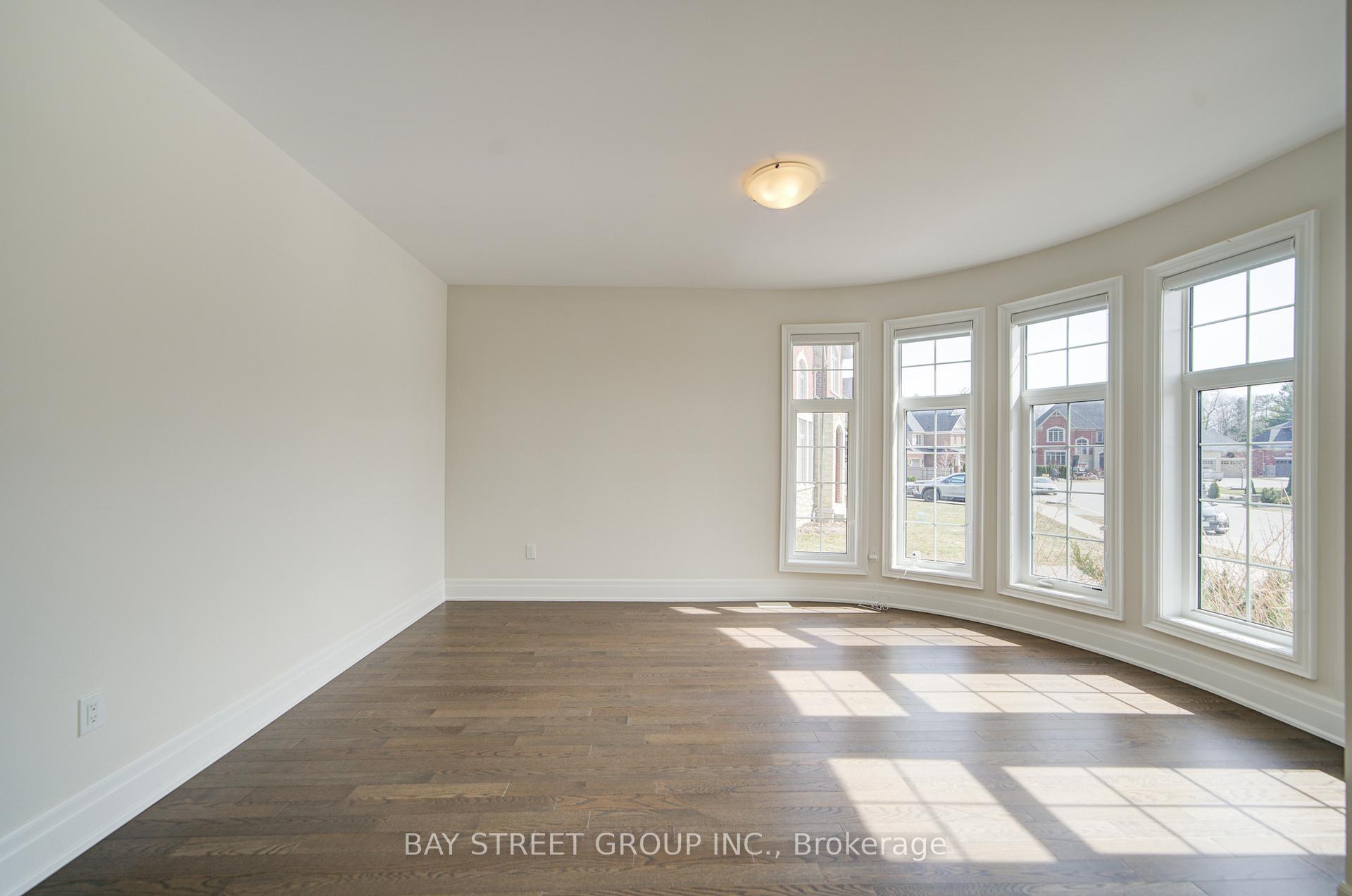 Photo 8 of 15 Redmond Crescent, Springwater, Centre Vespra — HOMEH