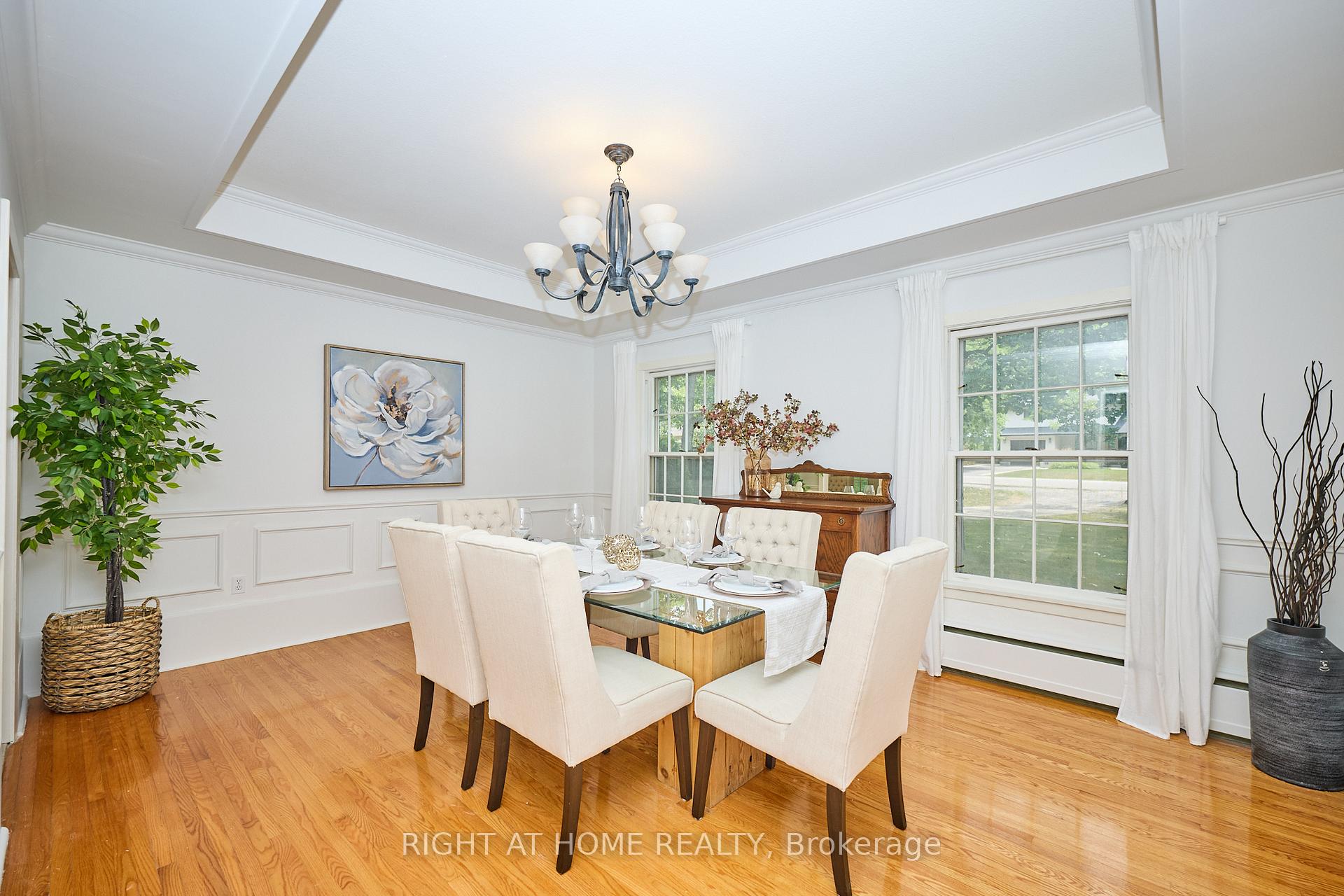 Photo 12 of 179 Lockhart Drive, St. Catharines, Glendale/Glenridge — HOMEH