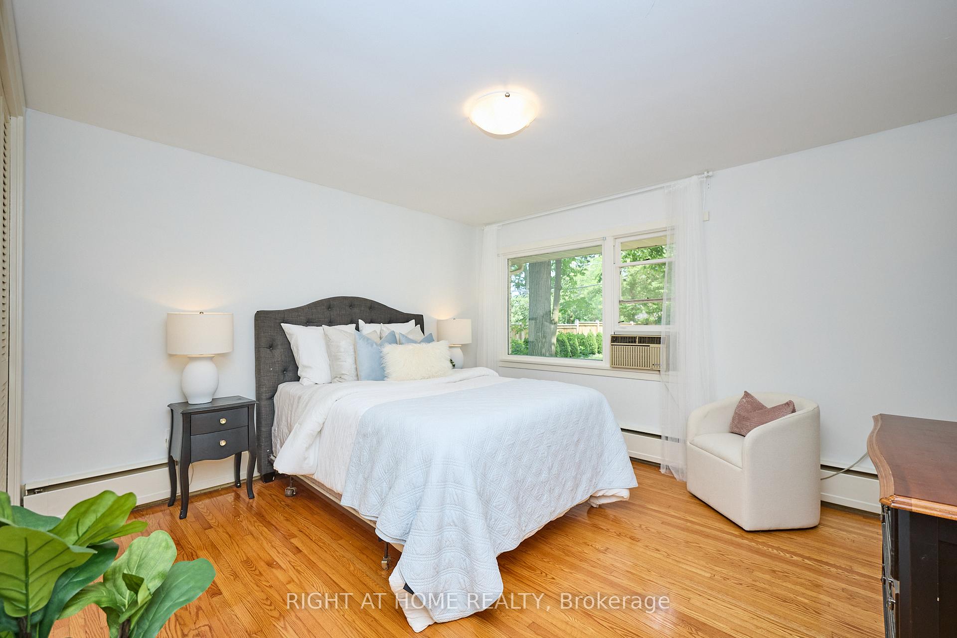 Photo 23 of 179 Lockhart Drive, St. Catharines, Glendale/Glenridge — HOMEH