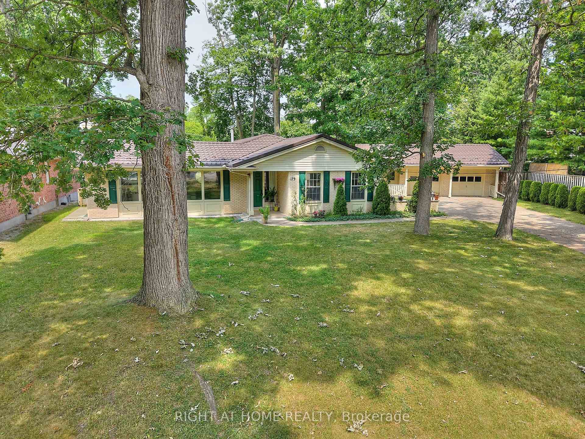 Photo 27 of 179 Lockhart Drive, St. Catharines, Glendale/Glenridge — HOMEH