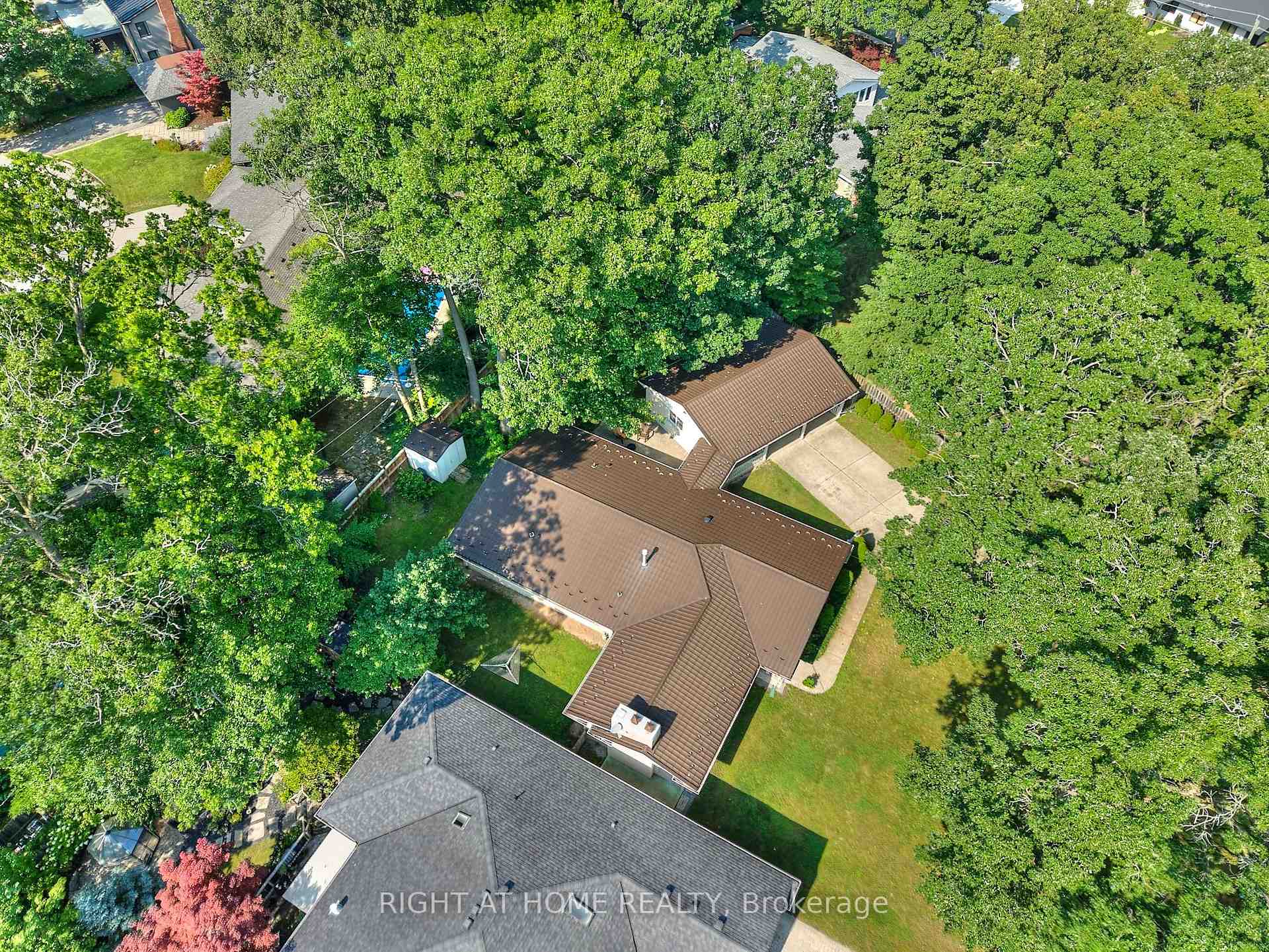 Photo 38 of 179 Lockhart Drive, St. Catharines, Glendale/Glenridge — HOMEH