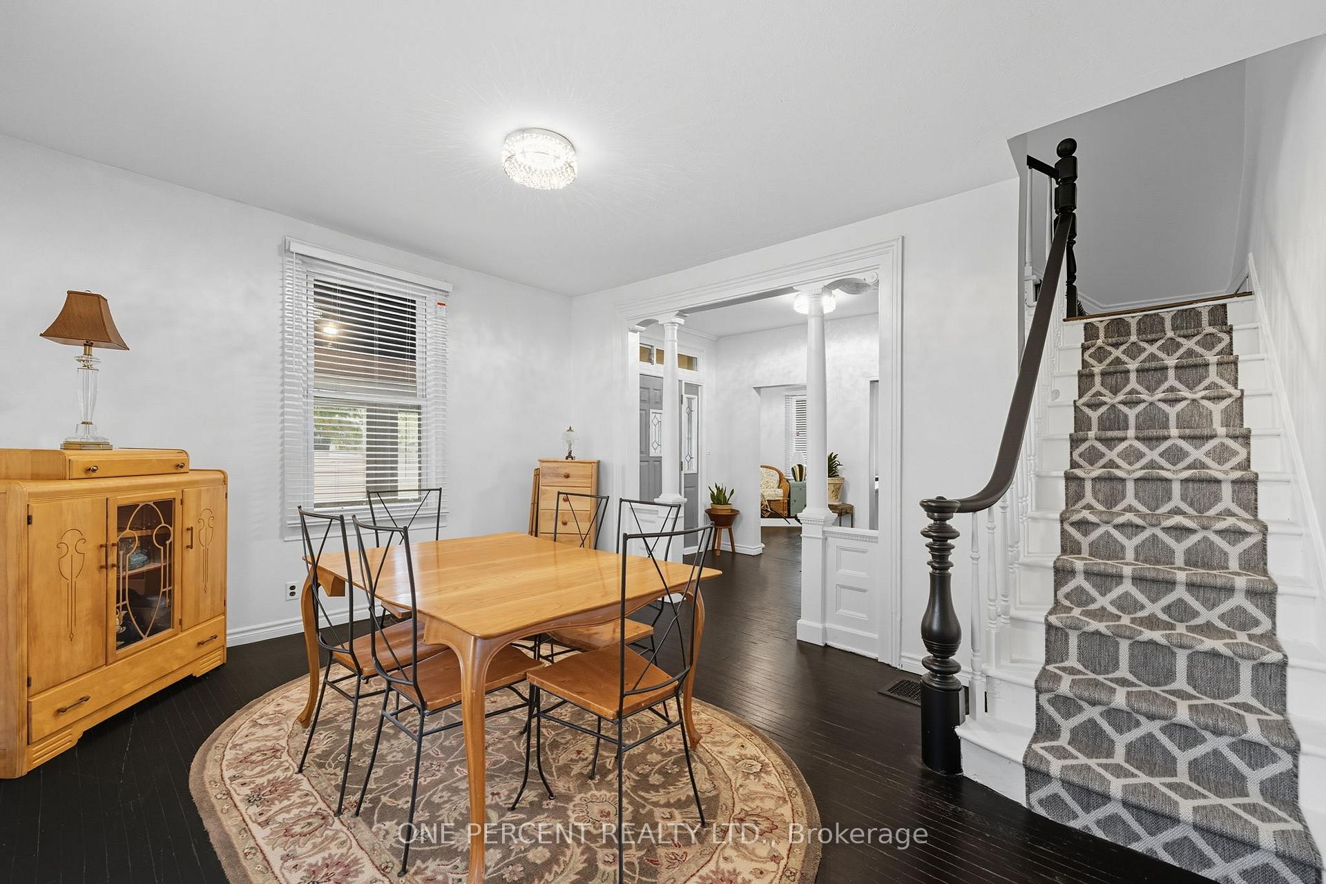 Photo 6 of 43 Horton Street, St. Thomas — HOMEH