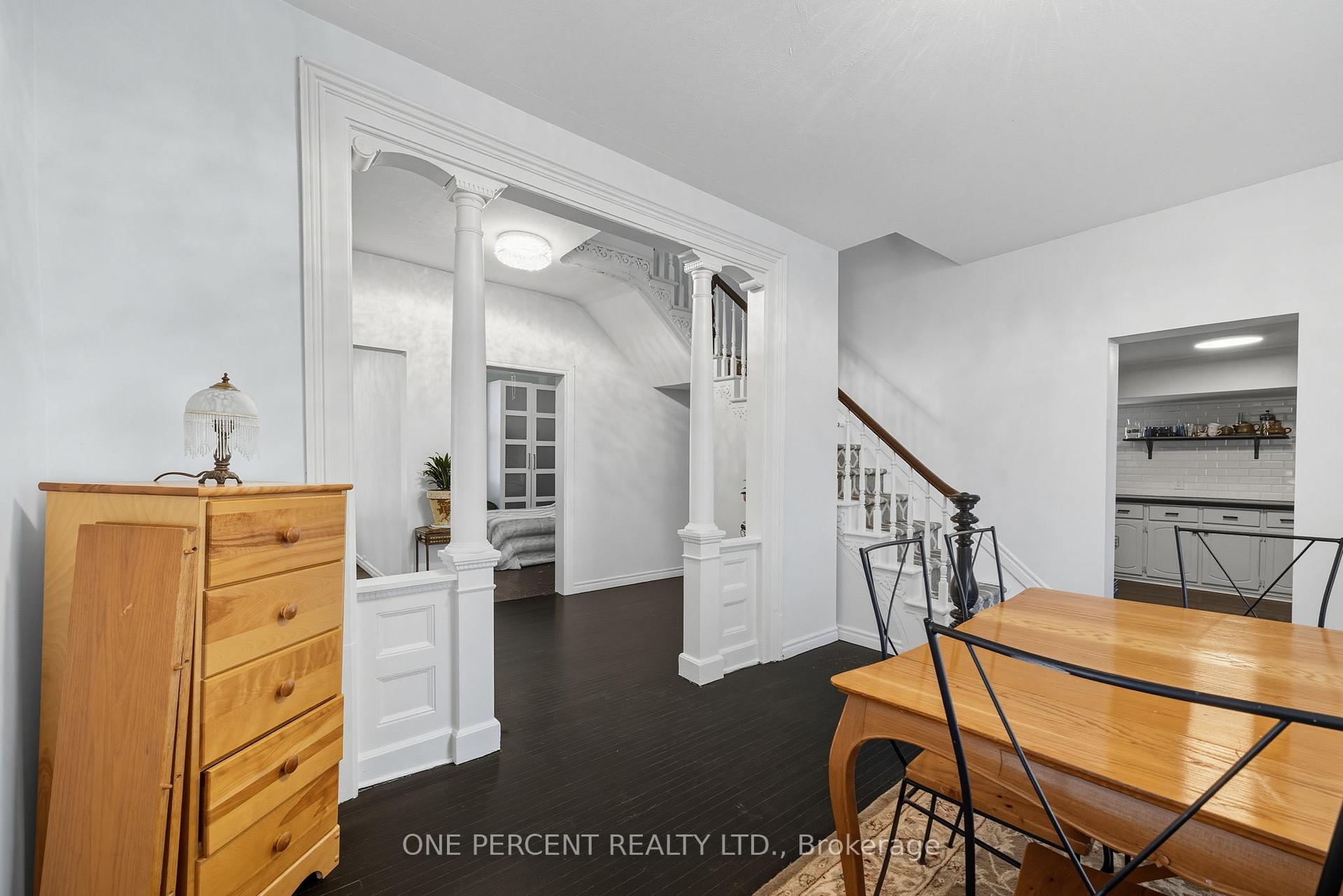 Photo 7 of 43 Horton Street, St. Thomas — HOMEH