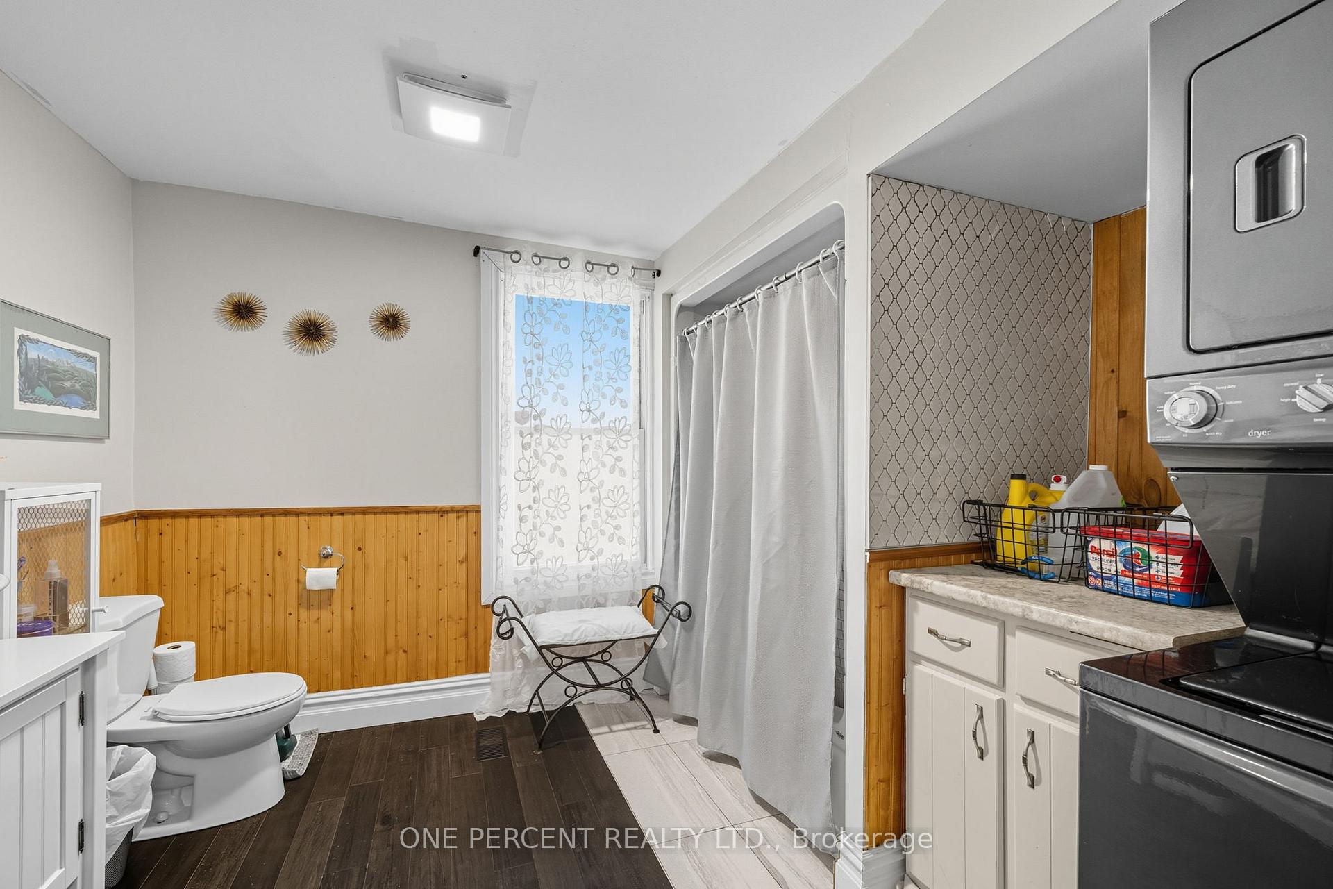 Photo 12 of 43 Horton Street, St. Thomas — HOMEH