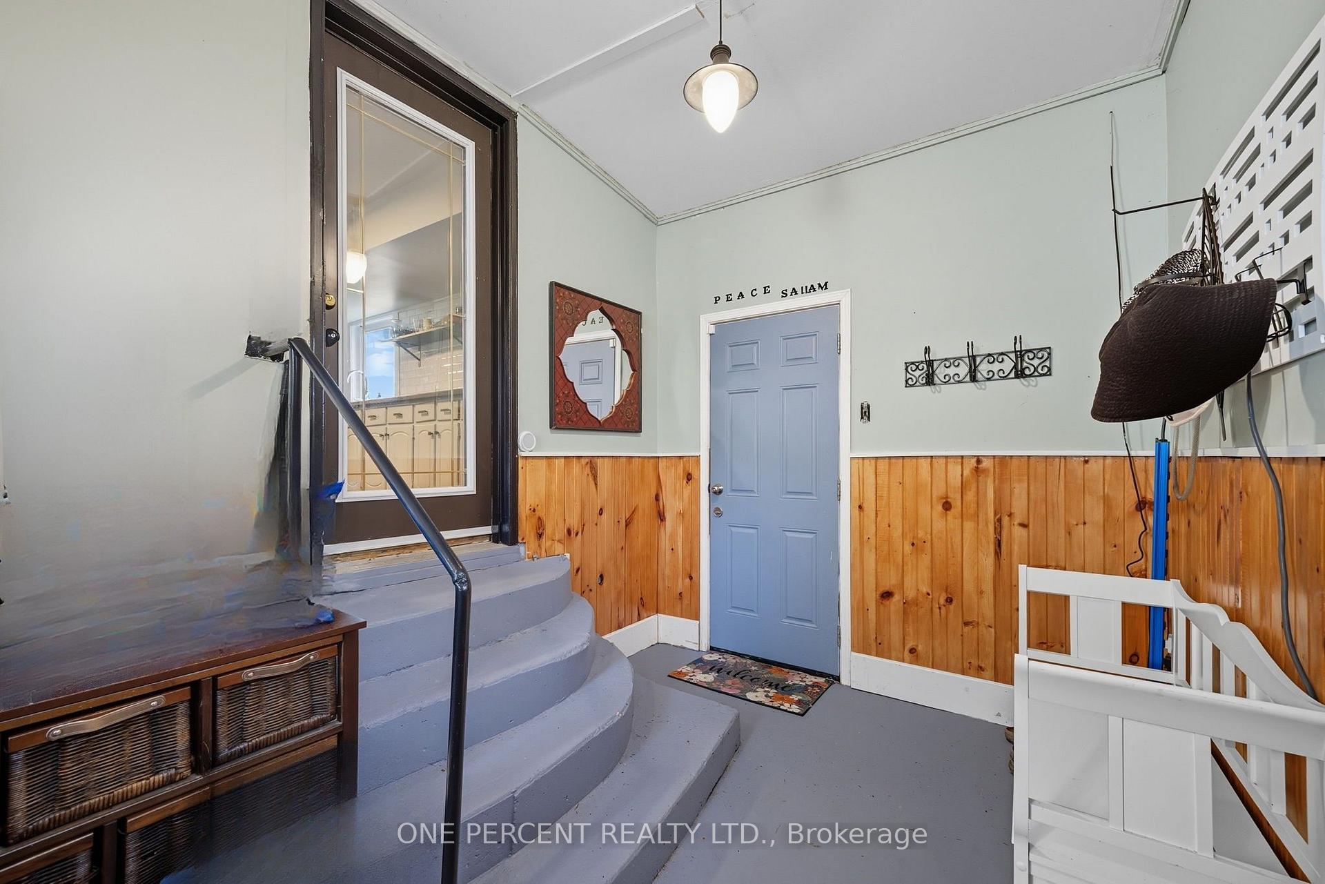 Photo 28 of 43 Horton Street, St. Thomas — HOMEH
