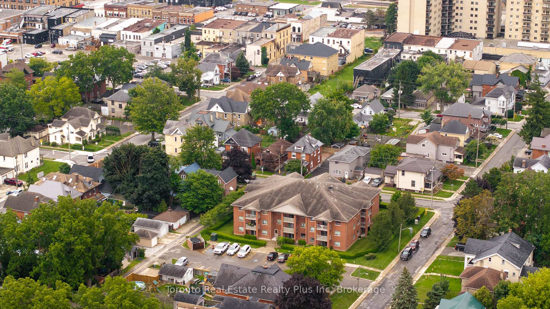 Photo 45 of 30 Scott Street, St. Thomas — HOMEH