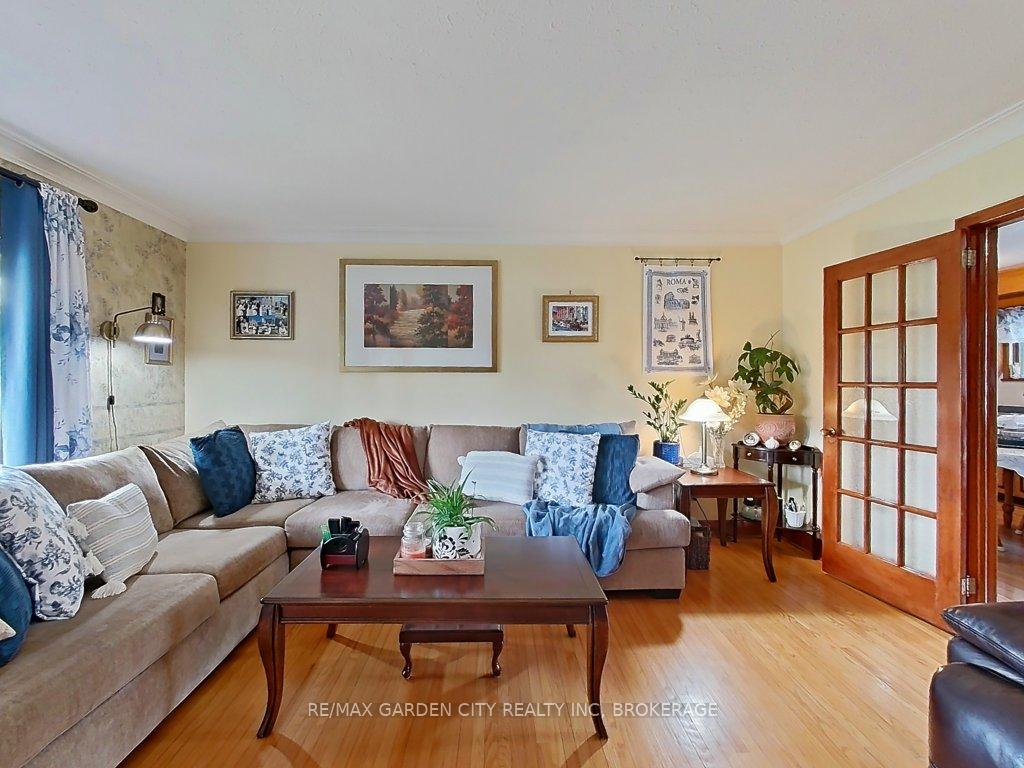 Photo 9 of 64 Dorothy Street, St. Catharines, Lakeport — HOMEH