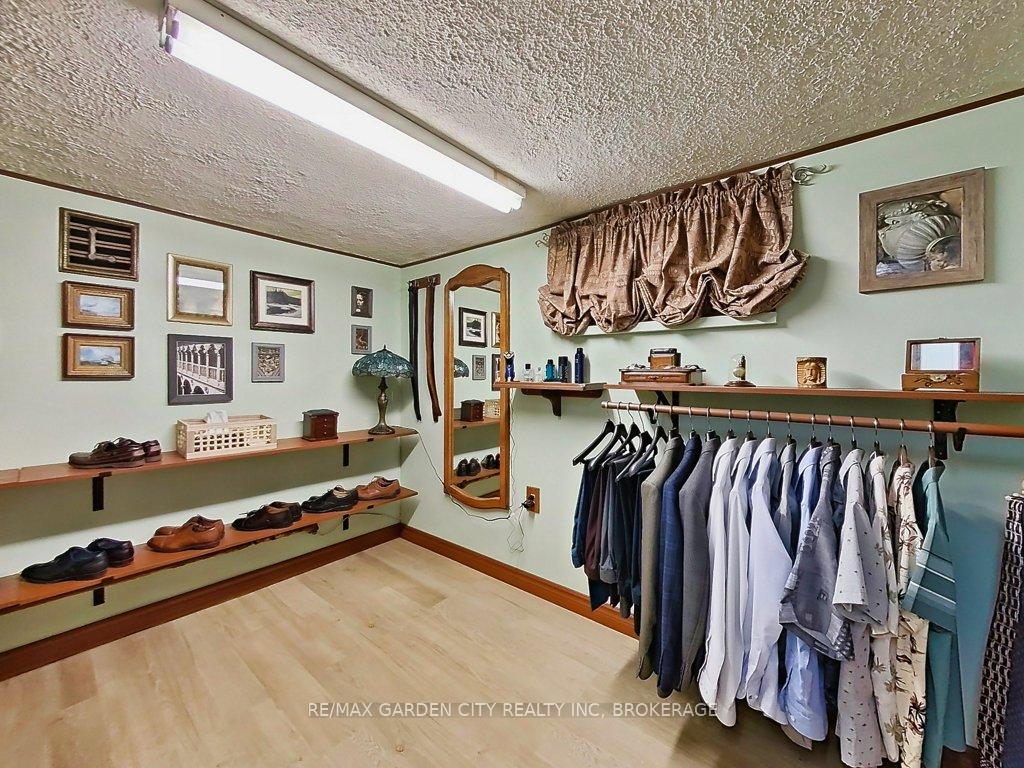 Photo 31 of 64 Dorothy Street, St. Catharines, Lakeport — HOMEH